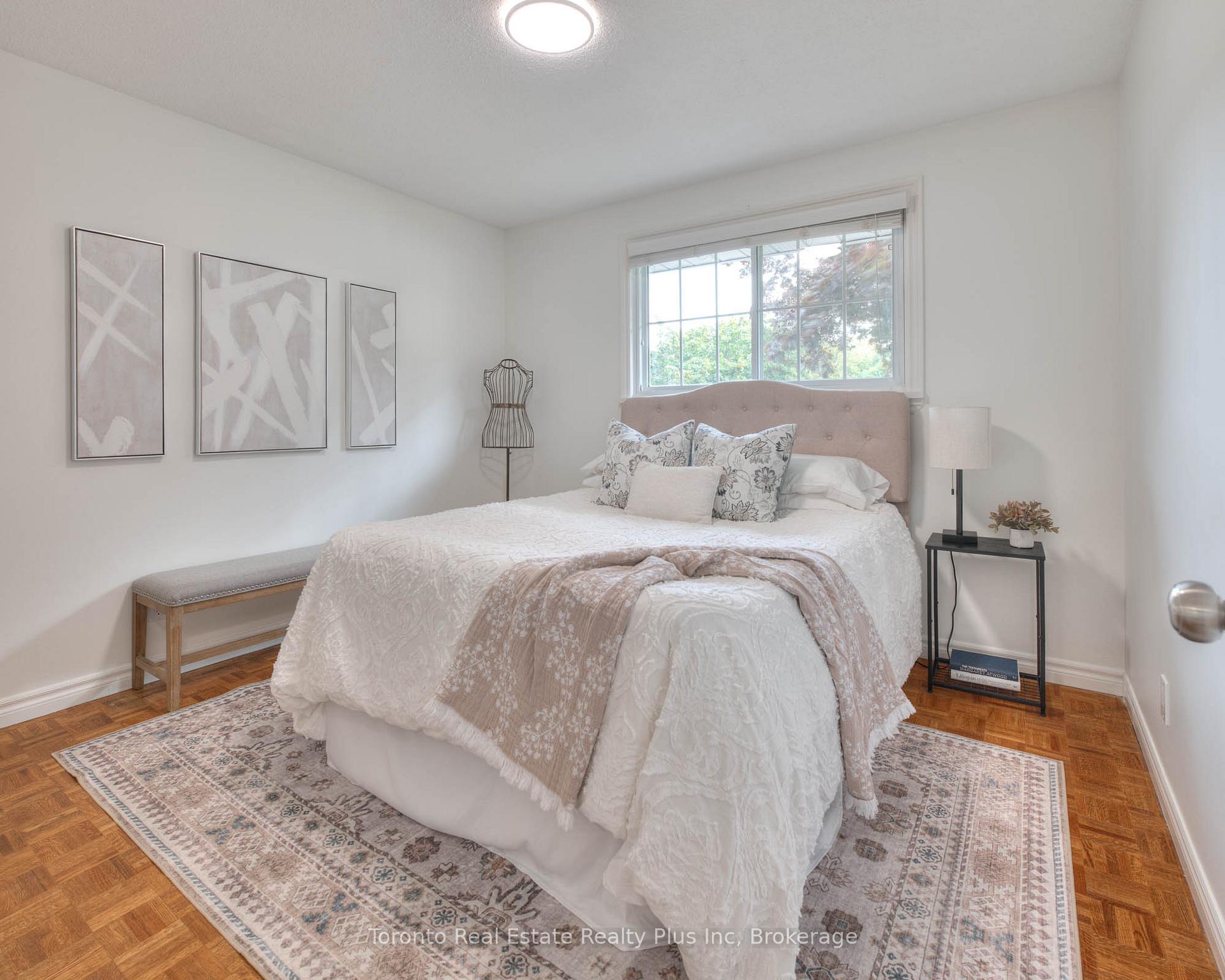 Photo 21 of 244 Westwood Drive, Kitchener — HOMEH