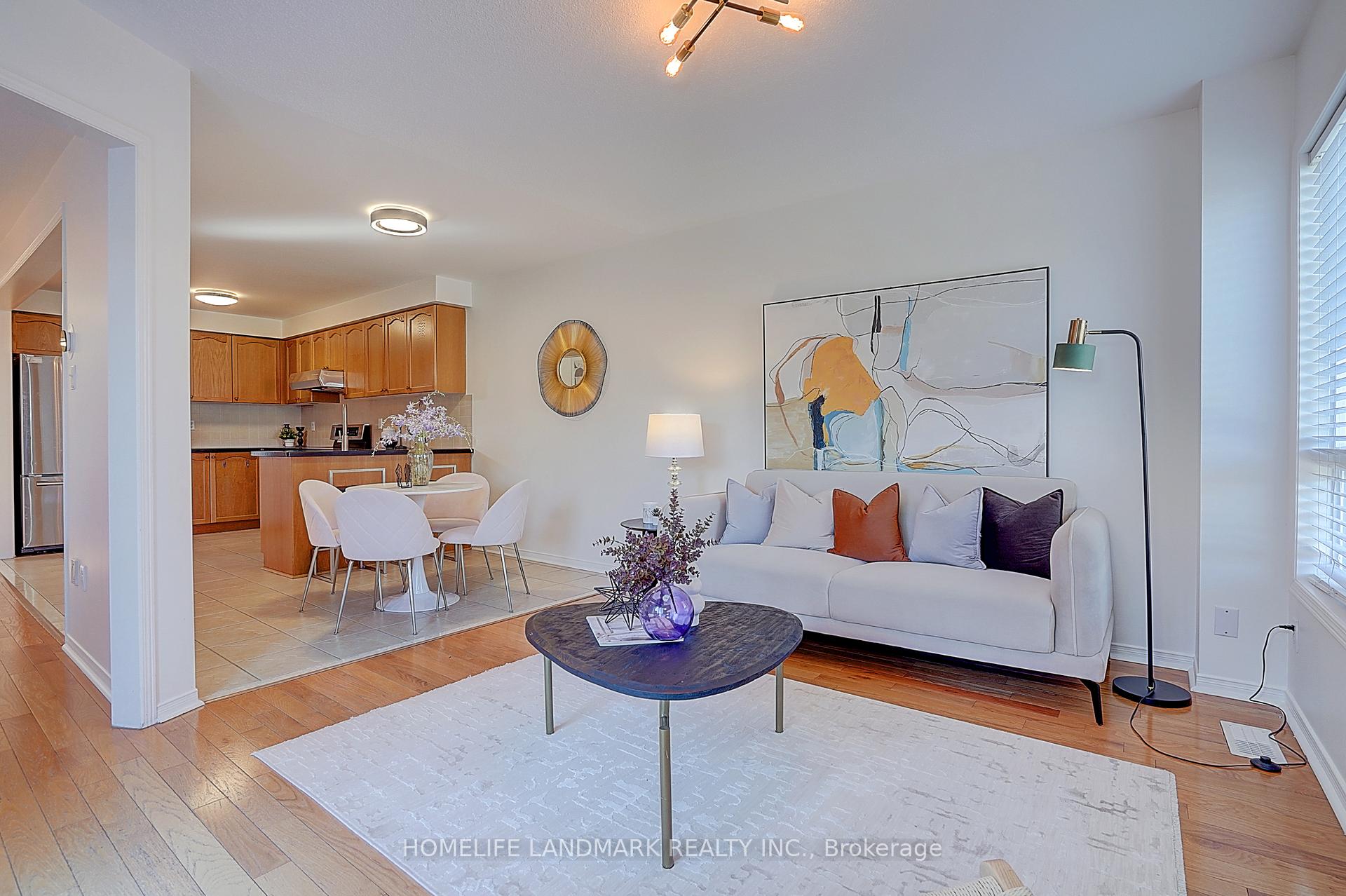 Photo 14 of 21 Raintree Drive, Markham, Village Green-South Unionville — HOMEH