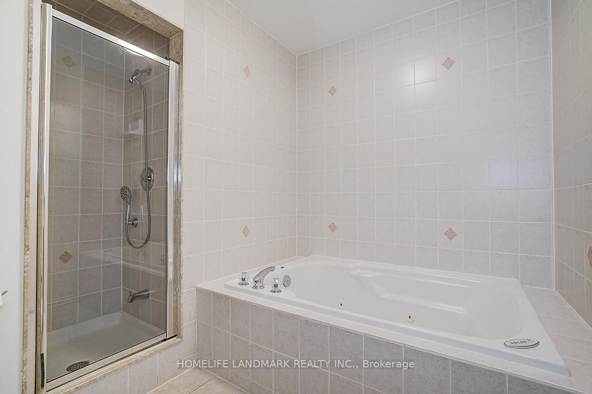 Photo 23 of 21 Raintree Drive, Markham, Village Green-South Unionville — HOMEH