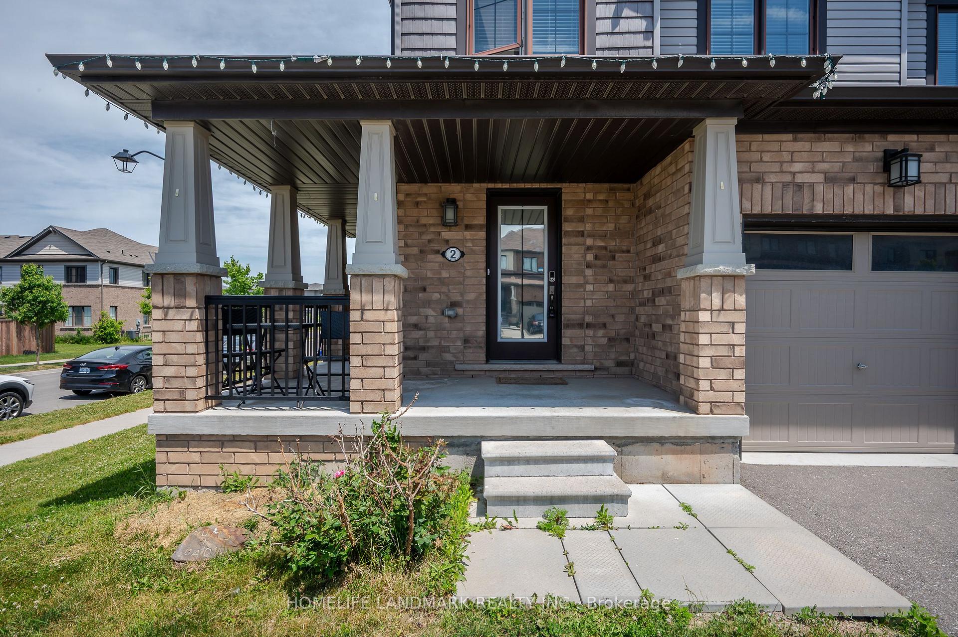 Photo 4 of 2 Prestwick Street, Hamilton, Stoney Creek — HOMEH