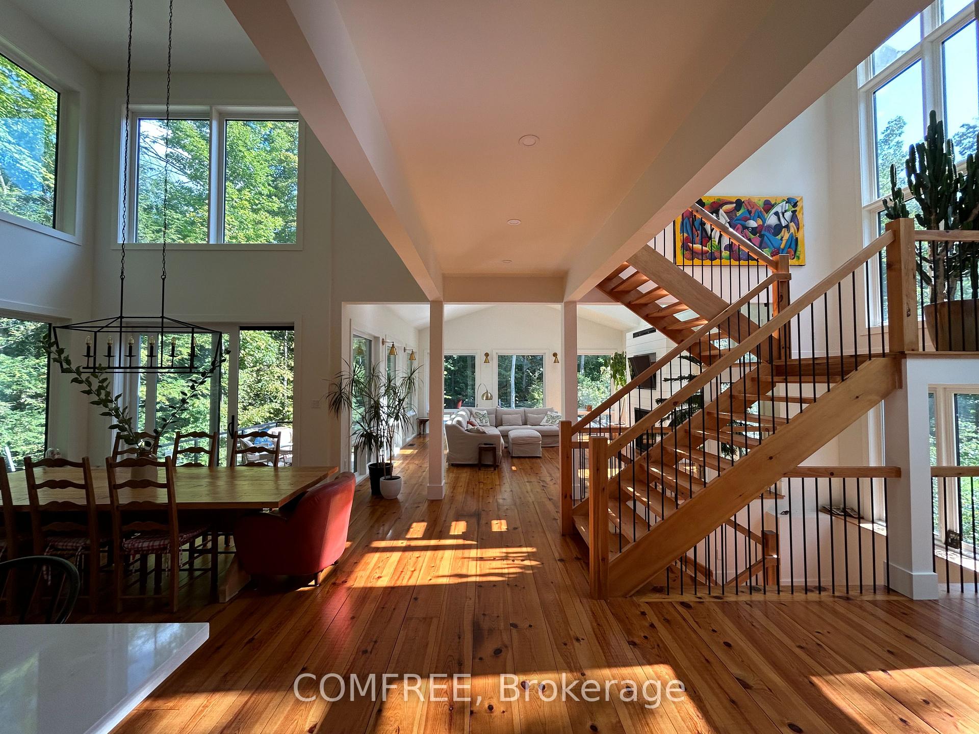 Photo 17 of 2072 Wilkinson Street, Innisfil, Rural Innisfil — HOMEH