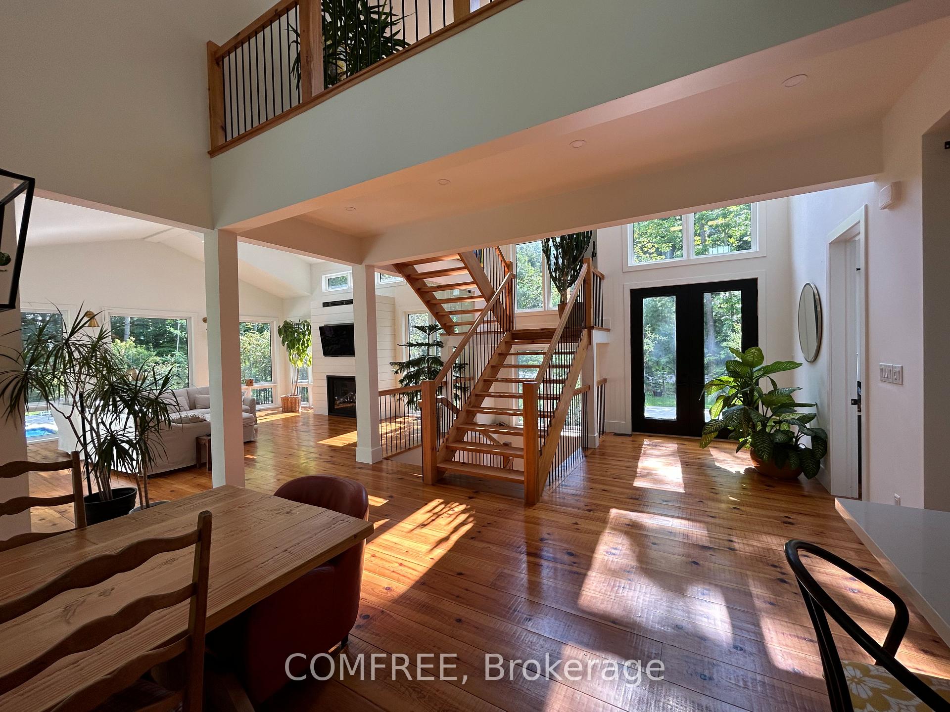 Photo 18 of 2072 Wilkinson Street, Innisfil, Rural Innisfil — HOMEH