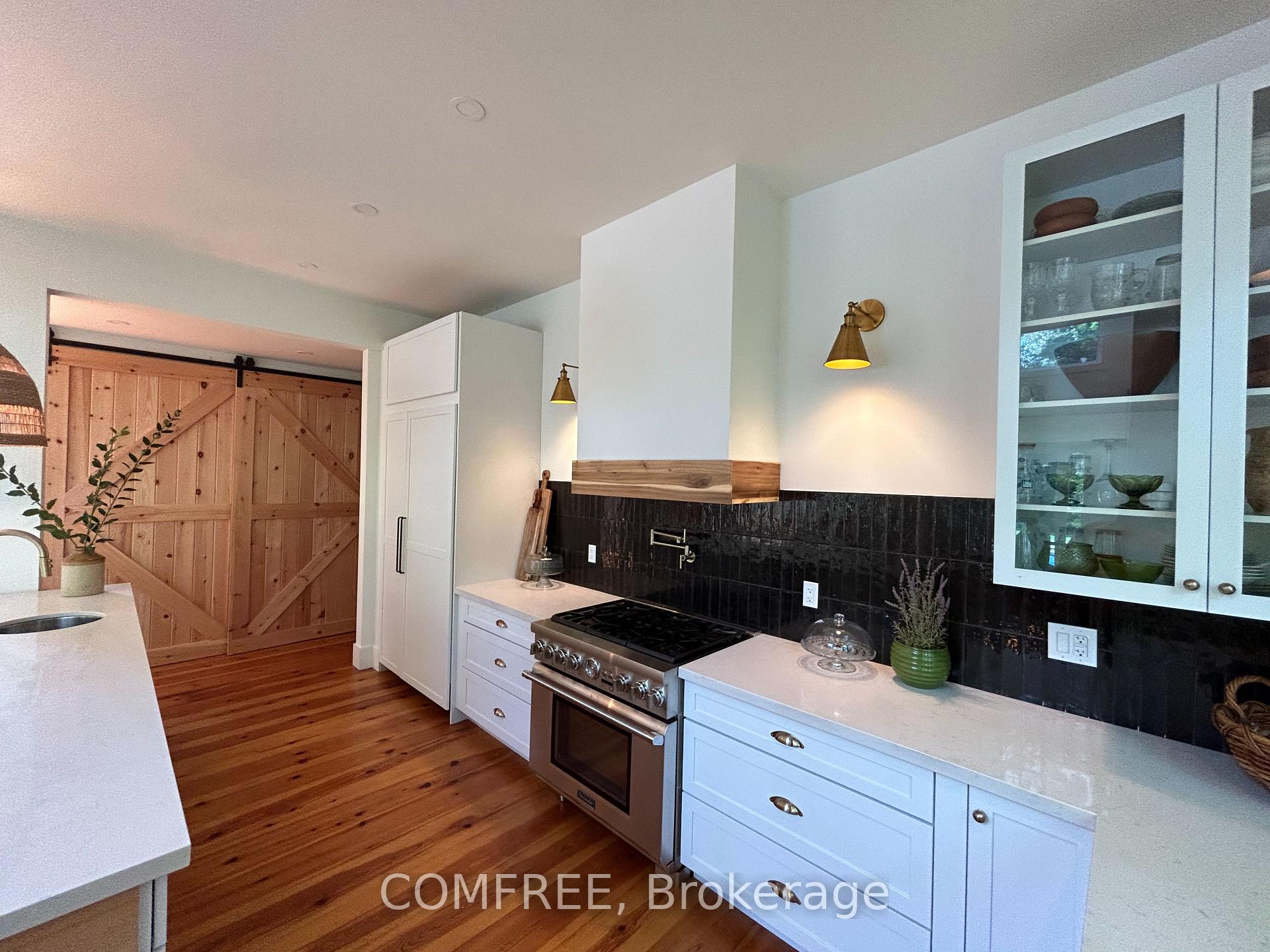 Photo 23 of 2072 Wilkinson Street, Innisfil, Rural Innisfil — HOMEH