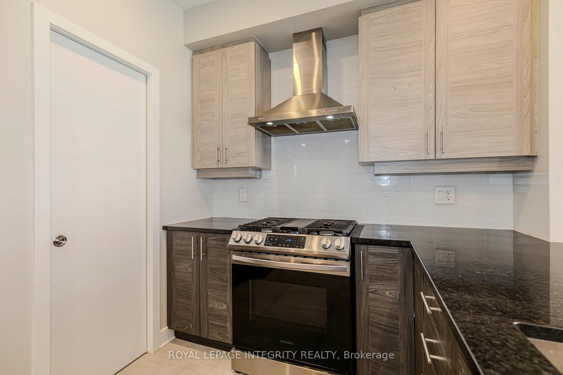 Photo 10 of 710 Twist Way, Ottawa, Kanata - Emerald Meadows/Trailwest — HOMEH