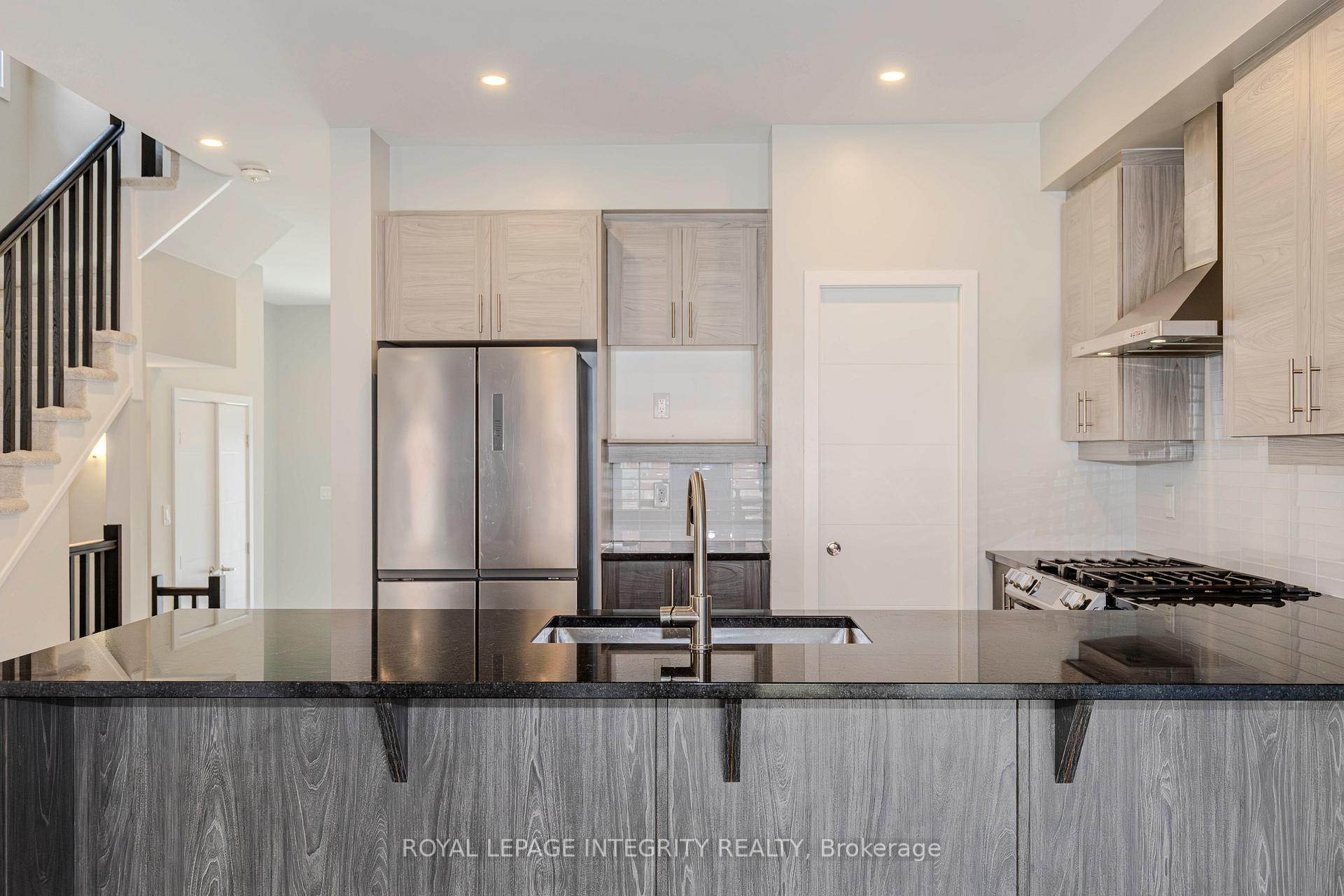 Photo 13 of 710 Twist Way, Ottawa, Kanata - Emerald Meadows/Trailwest — HOMEH