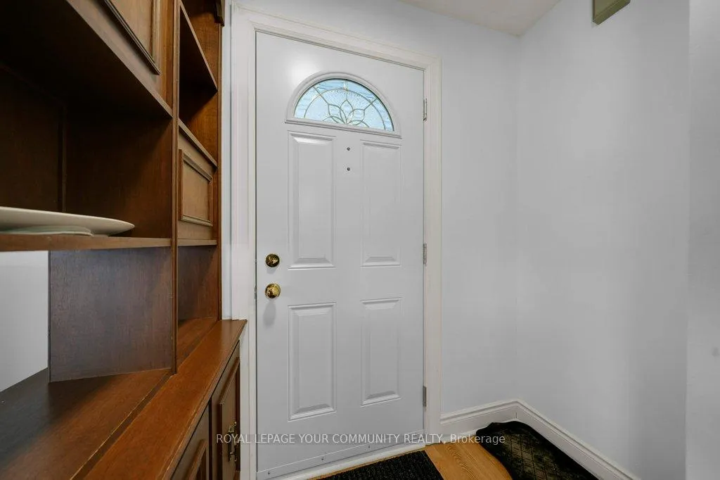 Photo 6 of 81 Clark Avenue, Markham, Thornhill — HOMEH