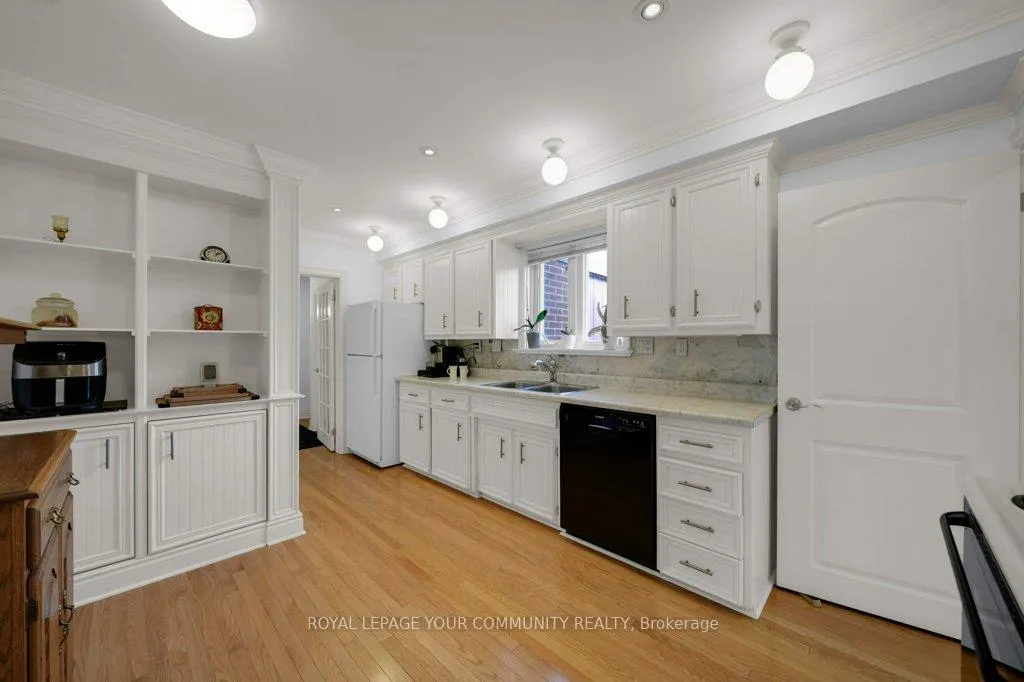 Photo 14 of 81 Clark Avenue, Markham, Thornhill — HOMEH