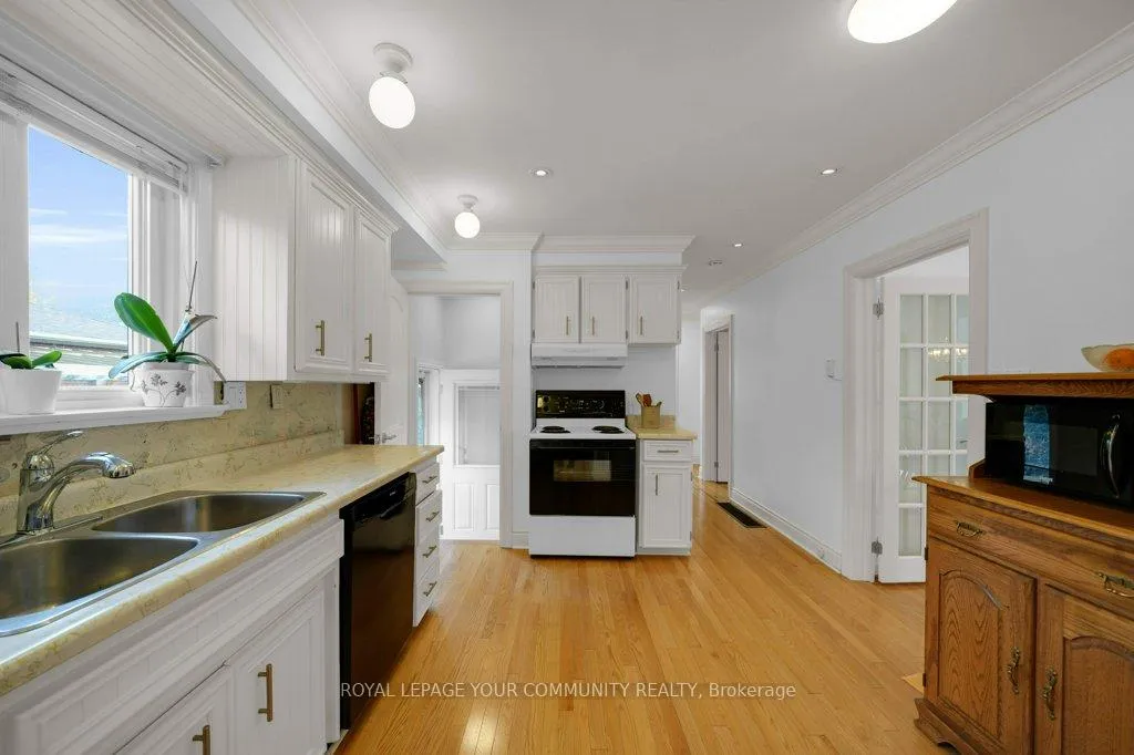Photo 15 of 81 Clark Avenue, Markham, Thornhill — HOMEH