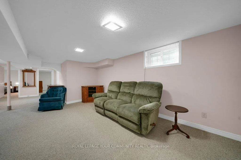 Photo 28 of 81 Clark Avenue, Markham, Thornhill — HOMEH