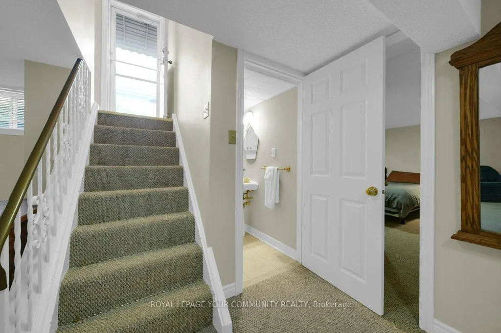 Photo 35 of 81 Clark Avenue, Markham, Thornhill — HOMEH