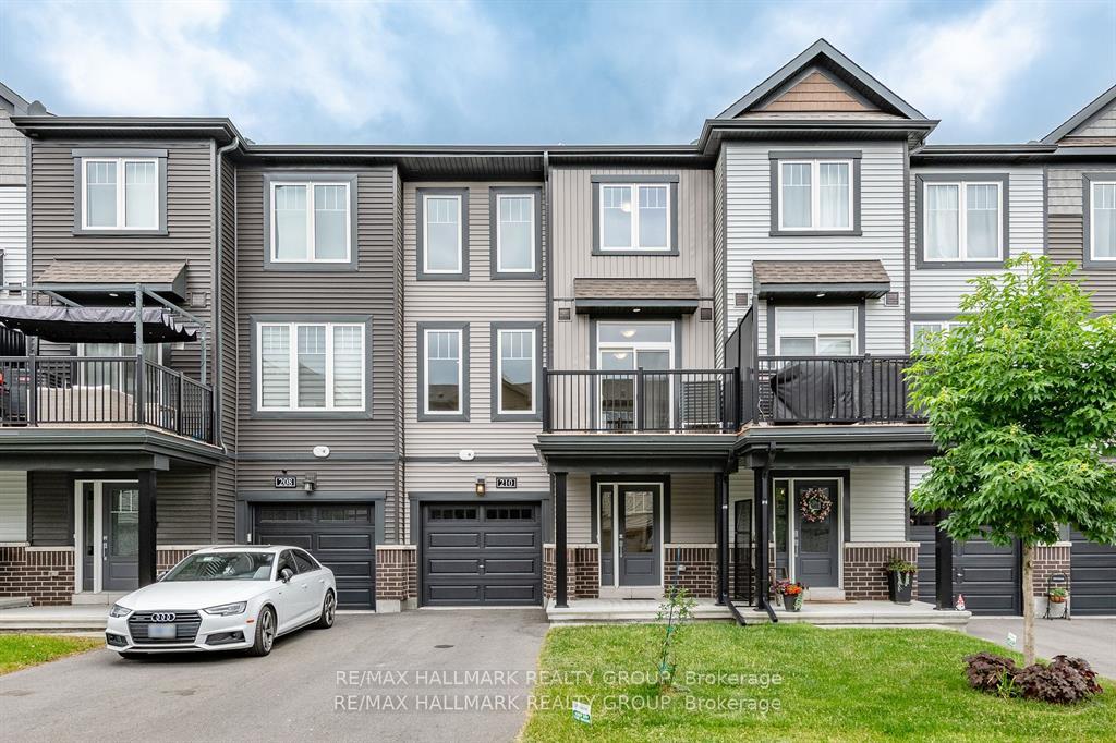 Photo 2 of 210 Attwell Private, Ottawa, Kanata - Morgan's Grant/South March — HOMEH