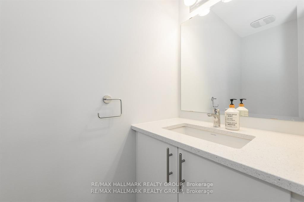 Photo 8 of 210 Attwell Private, Ottawa, Kanata - Morgan's Grant/South March — HOMEH