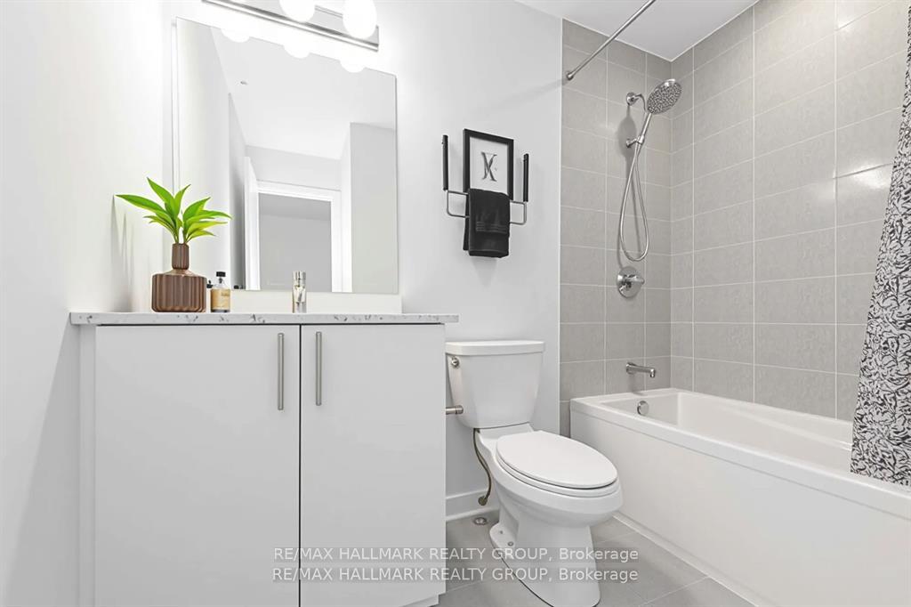 Photo 35 of 210 Attwell Private, Ottawa, Kanata - Morgan's Grant/South March — HOMEH