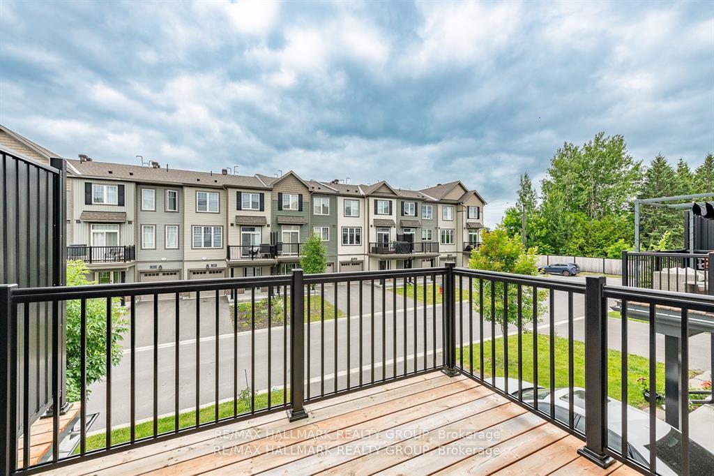 Photo 36 of 210 Attwell Private, Ottawa, Kanata - Morgan's Grant/South March — HOMEH