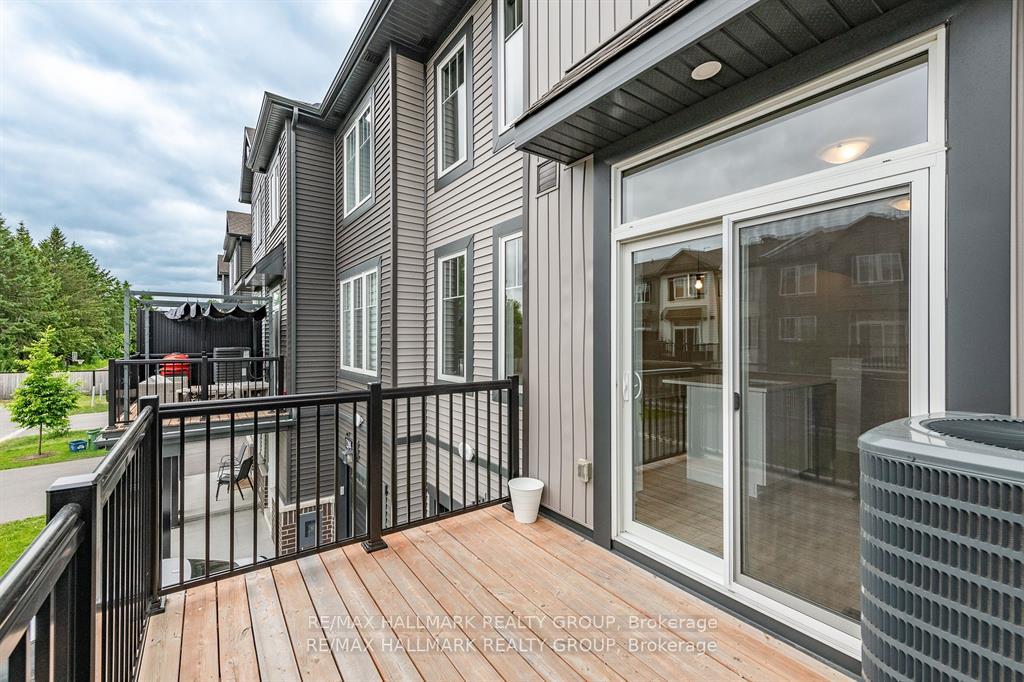 Photo 38 of 210 Attwell Private, Ottawa, Kanata - Morgan's Grant/South March — HOMEH