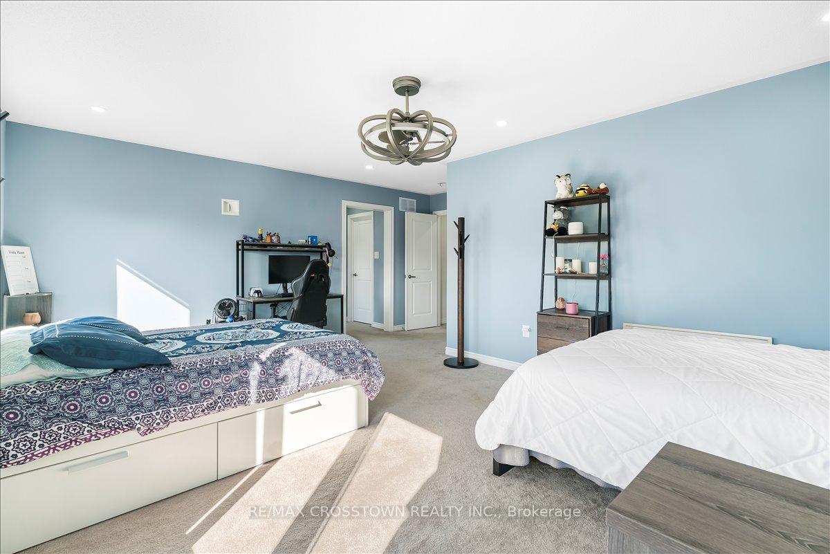 Photo 27 of 1033 Barton Way, Innisfil, Alcona — HOMEH