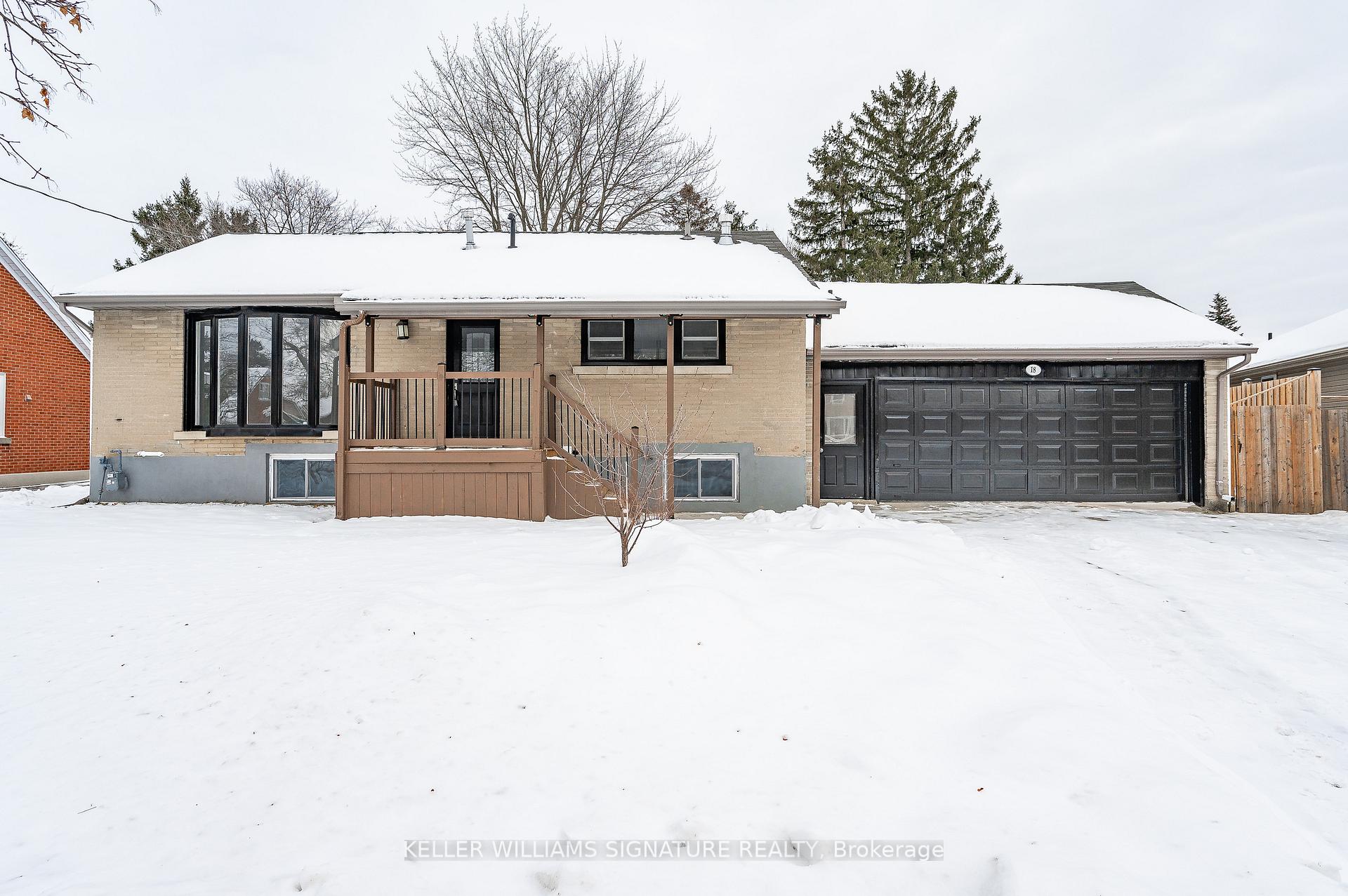 Front of Unit Main Floor, 18 Ridgewood Avenue