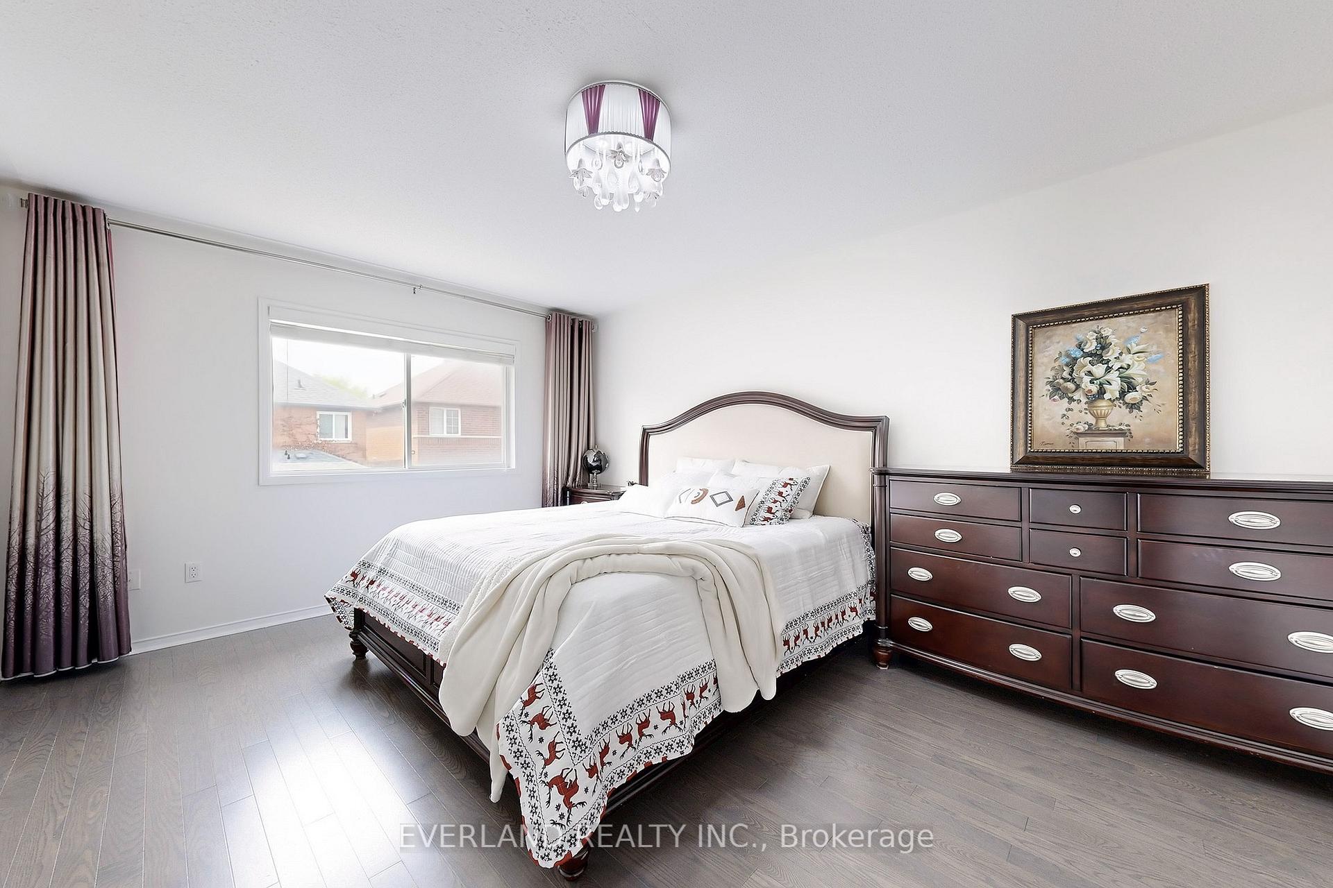 Photo 13 of 118 Orchard Hill Boulevard, Markham, Berczy — HOMEH