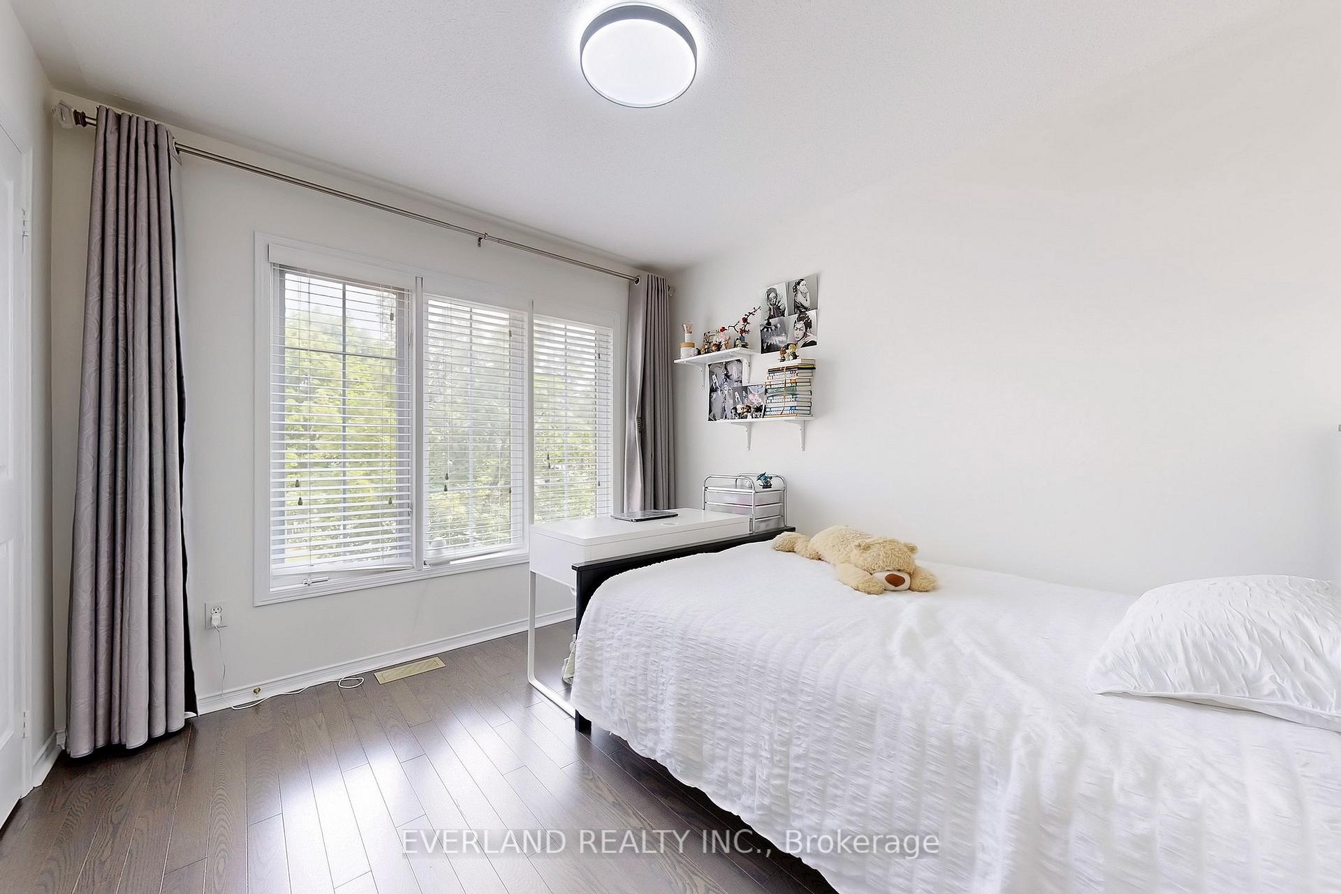 Photo 18 of 118 Orchard Hill Boulevard, Markham, Berczy — HOMEH
