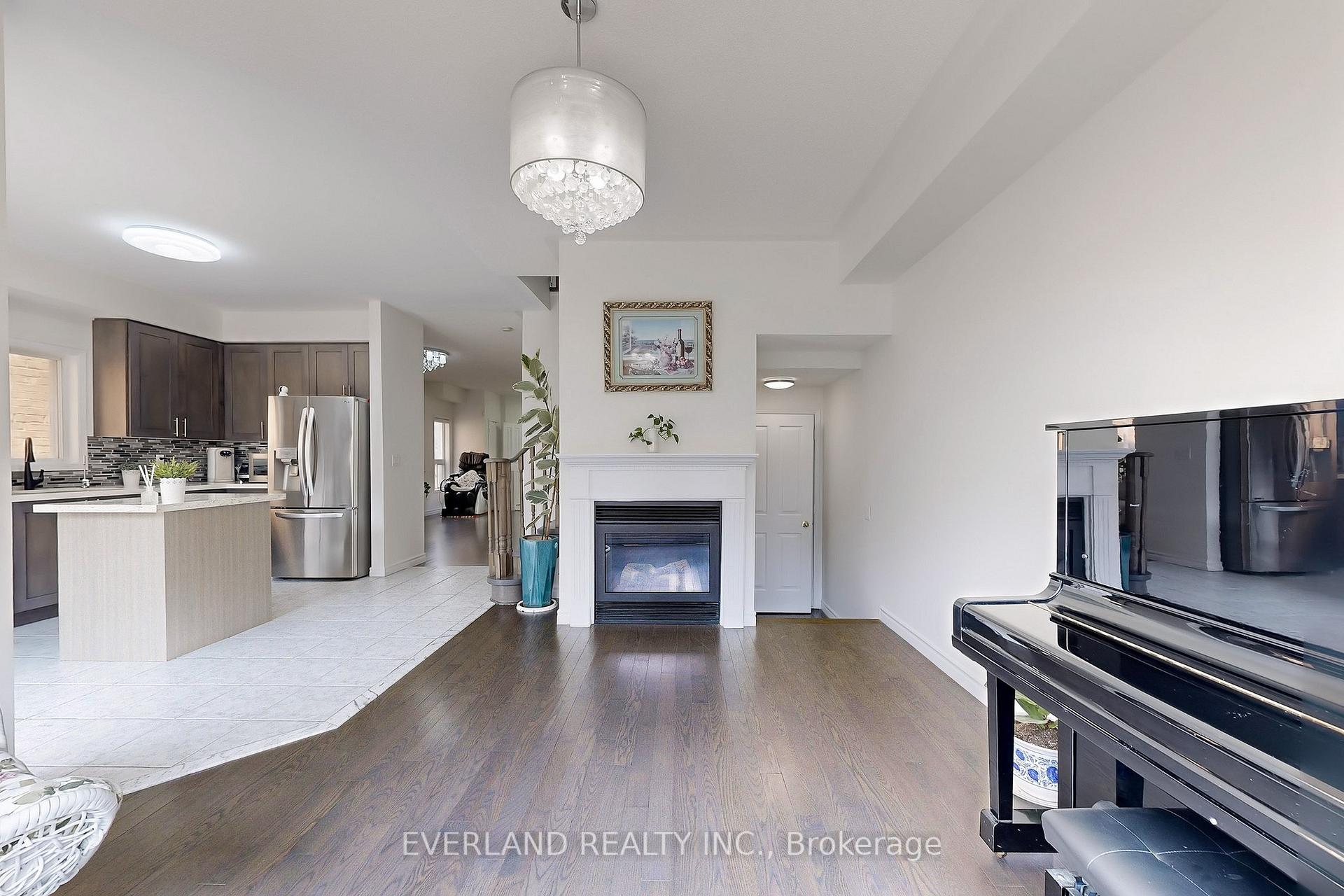 Photo 32 of 118 Orchard Hill Boulevard, Markham, Berczy — HOMEH