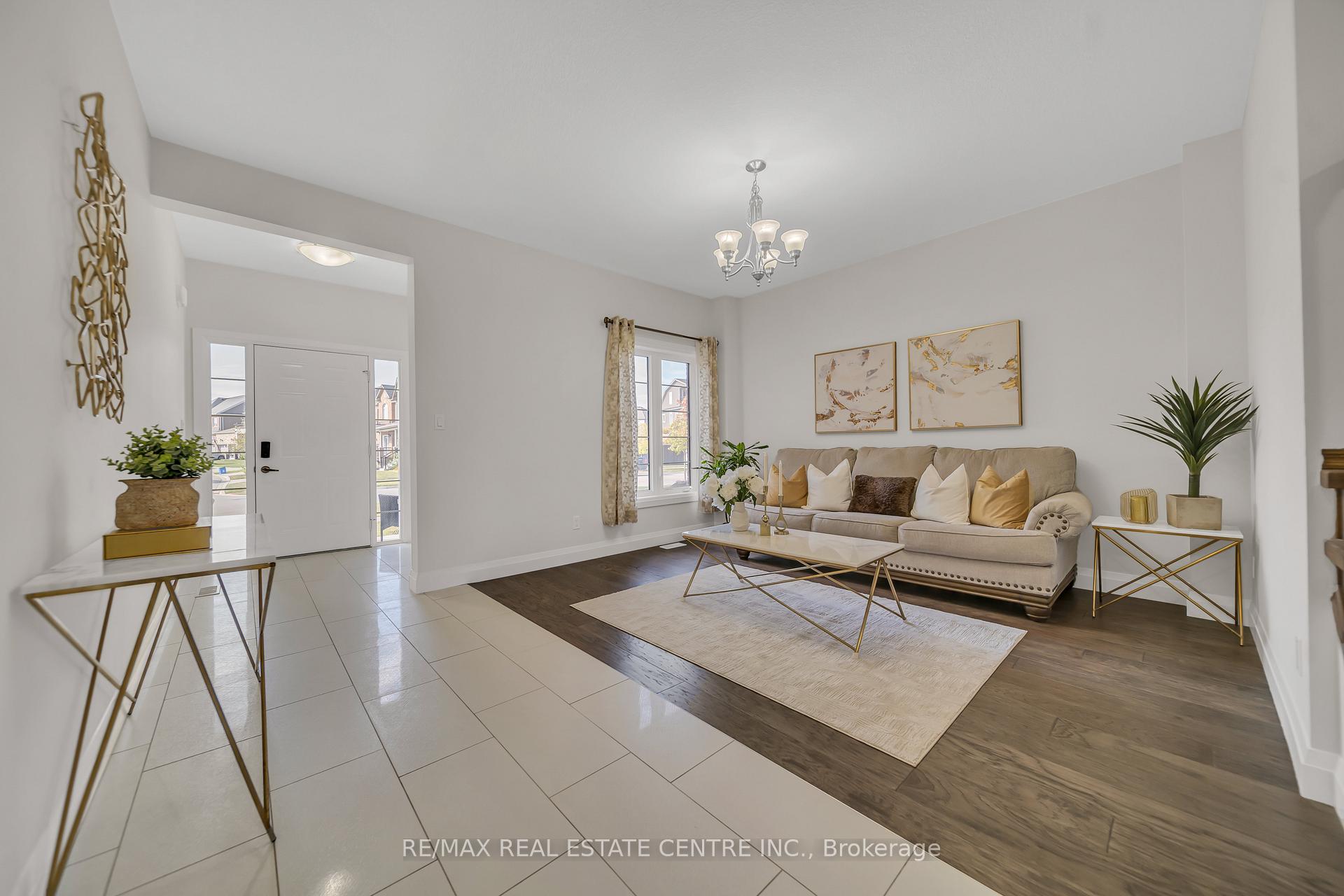 Photo 6 of 317 Blair Creek Drive, Kitchener — HOMEH