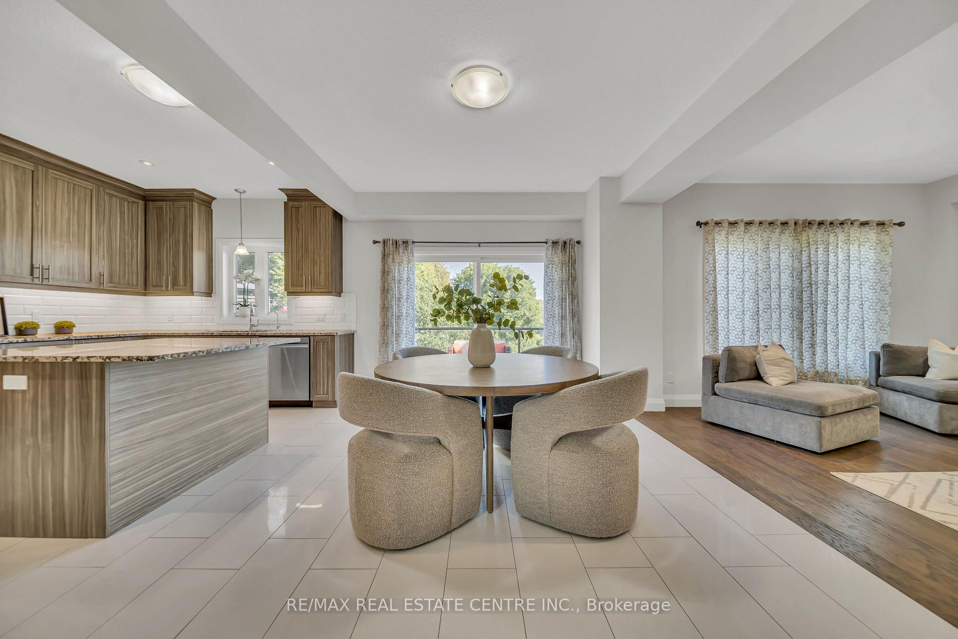 Photo 16 of 317 Blair Creek Drive, Kitchener — HOMEH