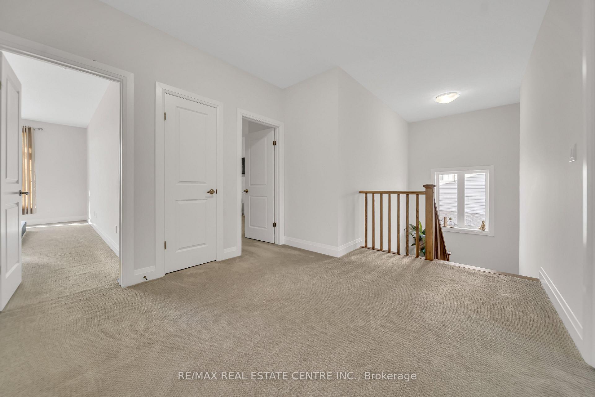 Photo 20 of 317 Blair Creek Drive, Kitchener — HOMEH