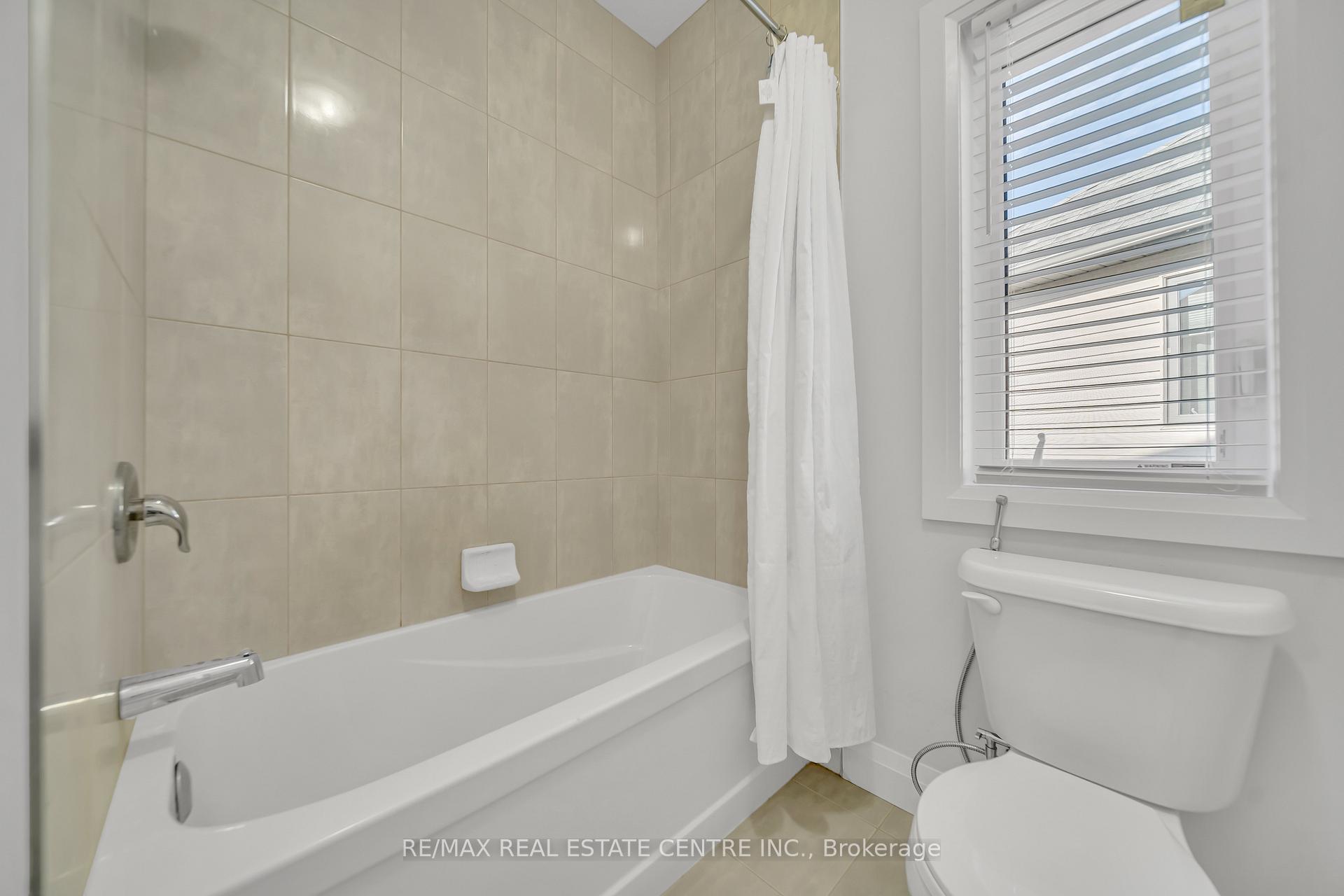Photo 35 of 317 Blair Creek Drive, Kitchener — HOMEH
