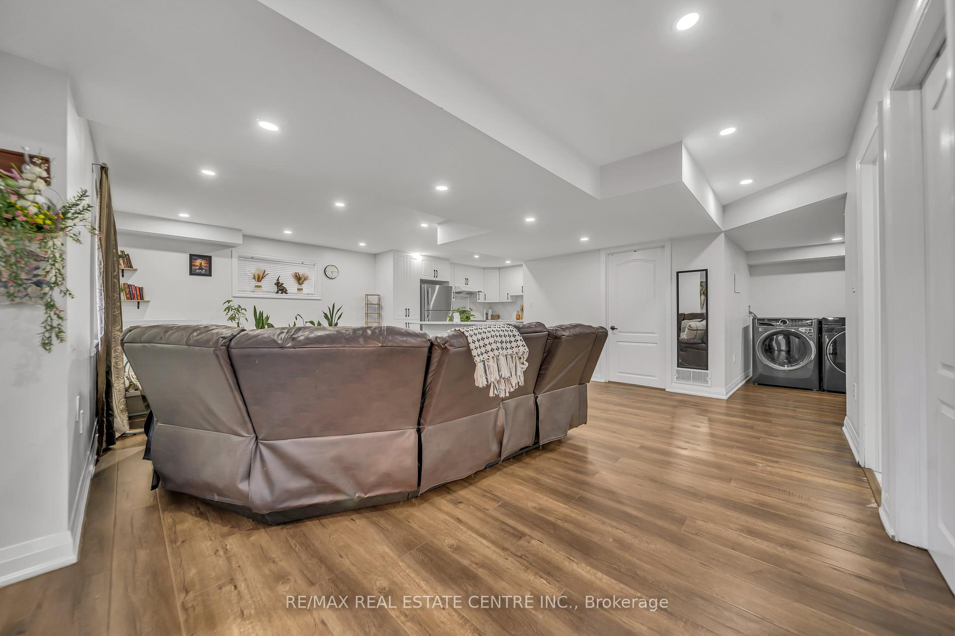 Photo 36 of 317 Blair Creek Drive, Kitchener — HOMEH