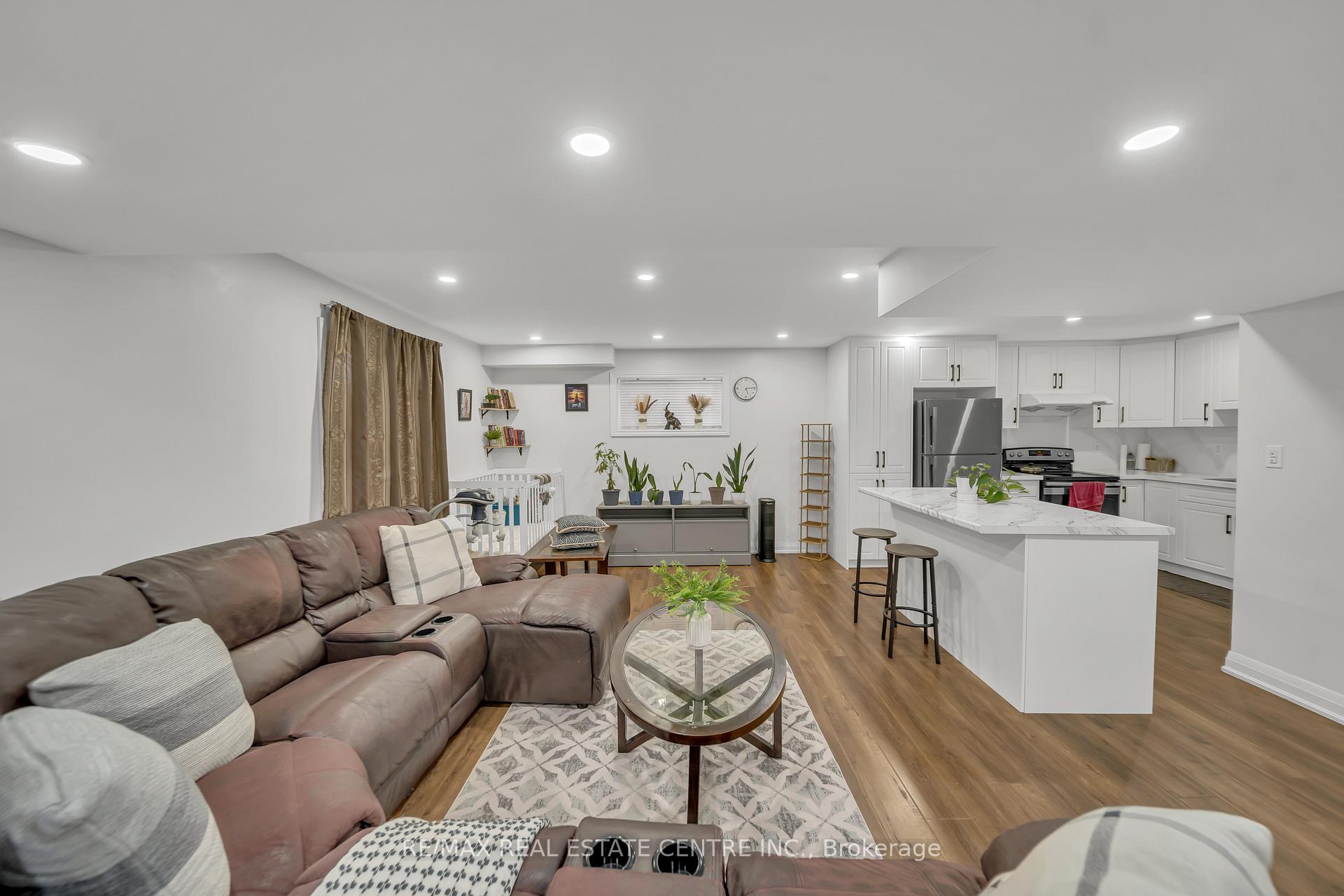 Photo 37 of 317 Blair Creek Drive, Kitchener — HOMEH