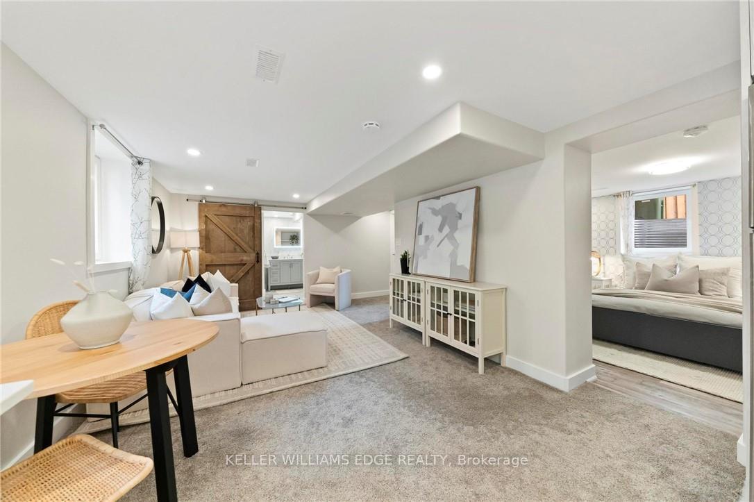 Photo 5 of Unit 2, 627 Upper Ottawa Street, Hamilton, Huntington — HOMEH