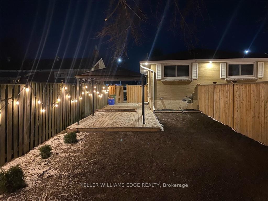 Photo 10 of Unit 2, 627 Upper Ottawa Street, Hamilton, Huntington — HOMEH