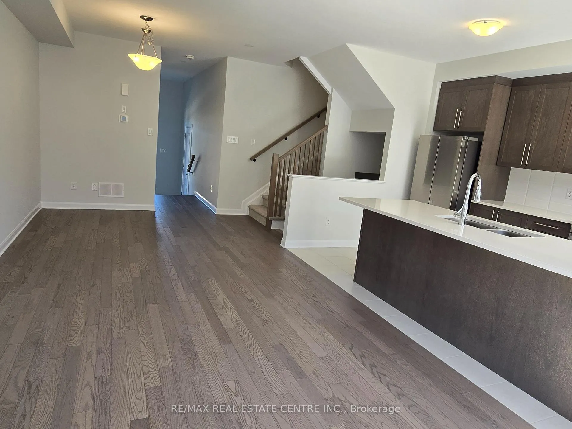 Photo 2 of 197 Invention Boulevard, Ottawa, Kanata - Morgan's Grant/South March — HOMEH