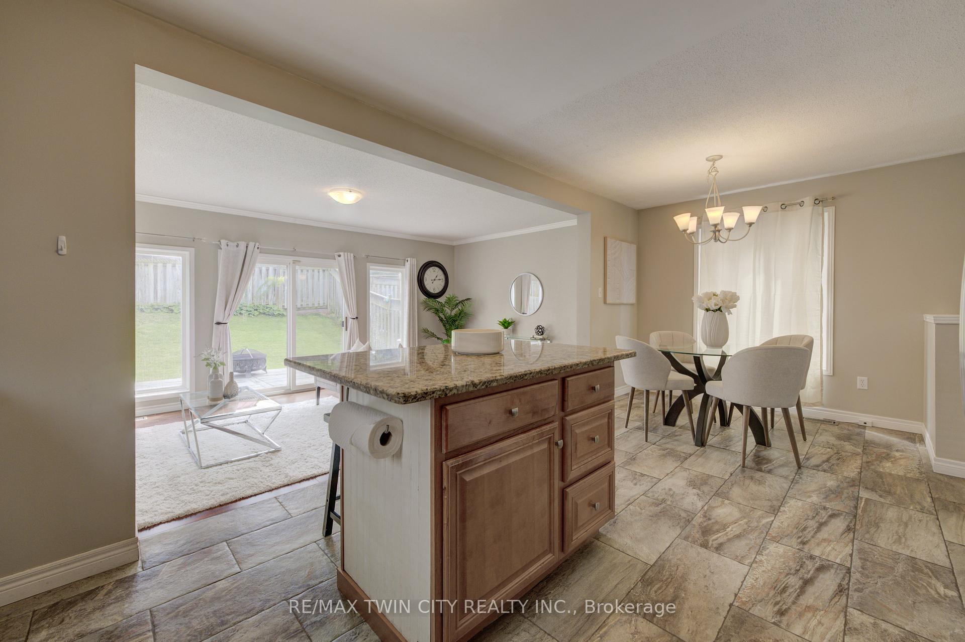 Photo 10 of 503 Veronica Drive, Kitchener — HOMEH