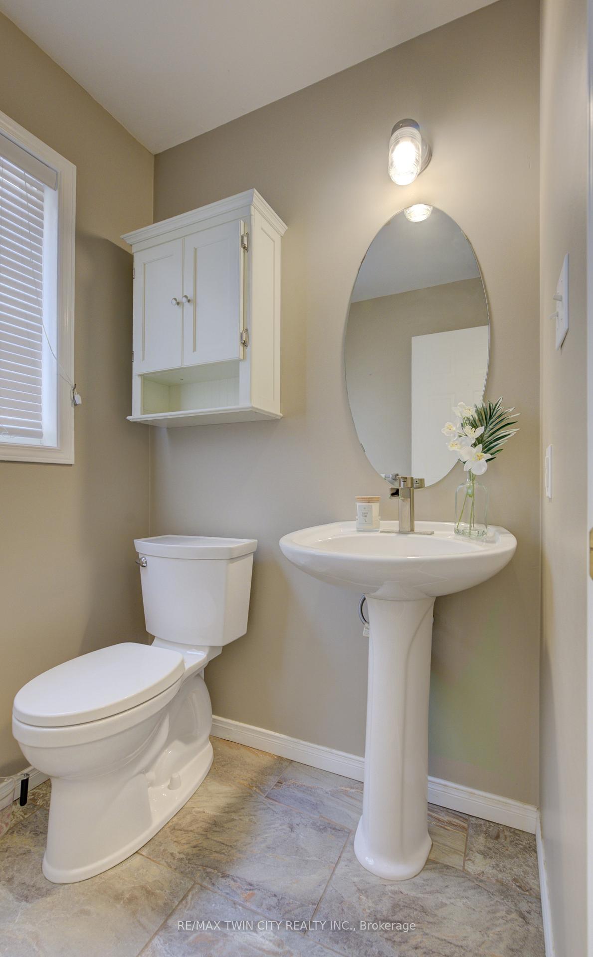 Photo 18 of 503 Veronica Drive, Kitchener — HOMEH