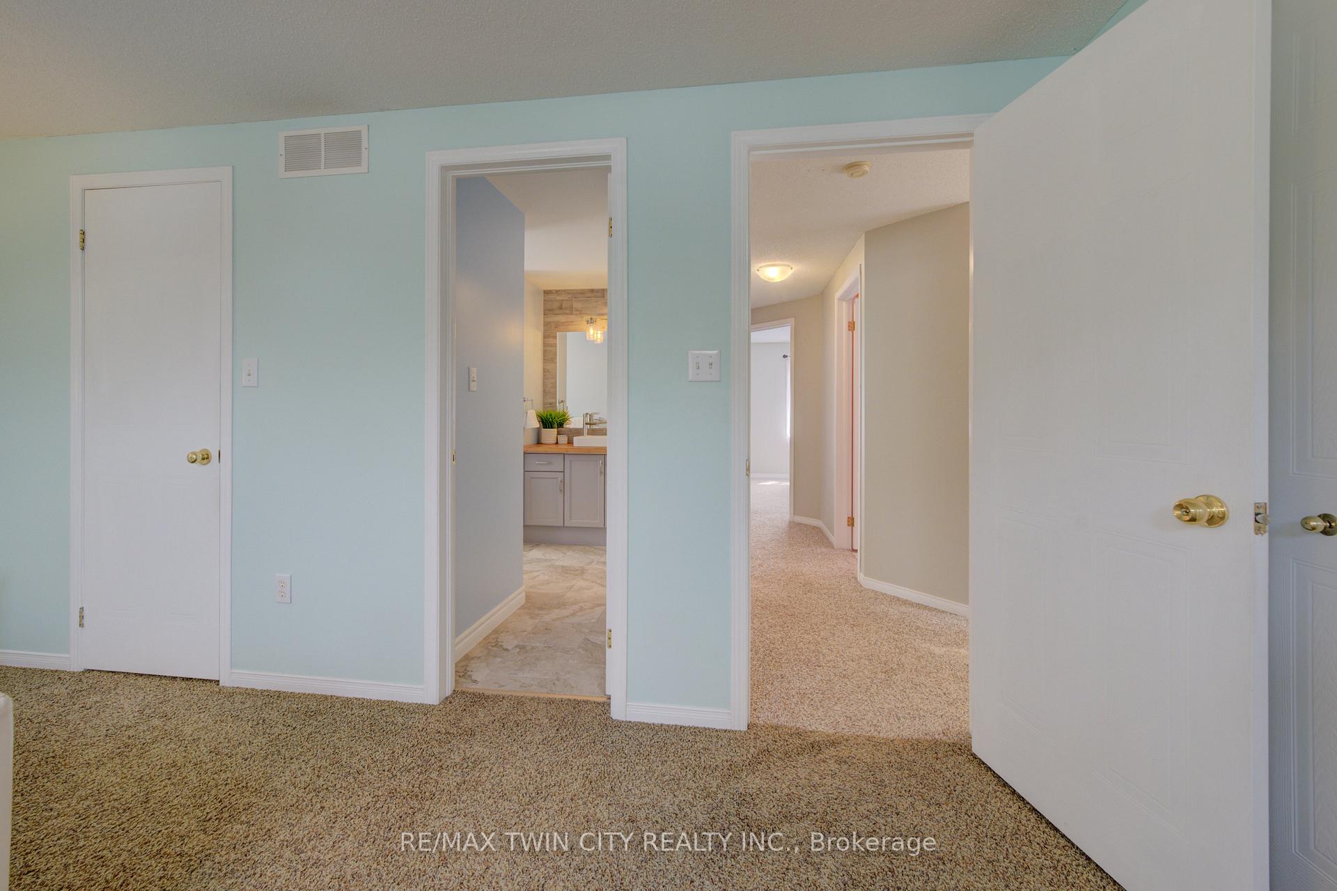 Photo 22 of 503 Veronica Drive, Kitchener — HOMEH