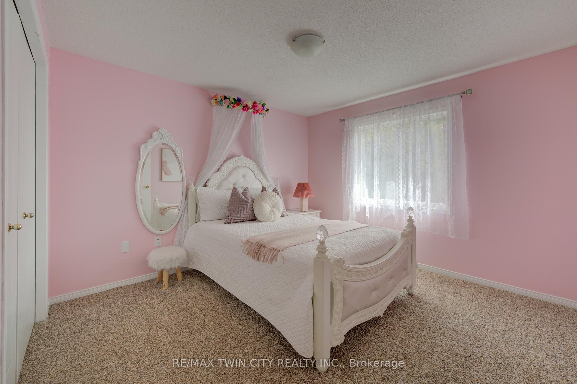 Photo 24 of 503 Veronica Drive, Kitchener — HOMEH