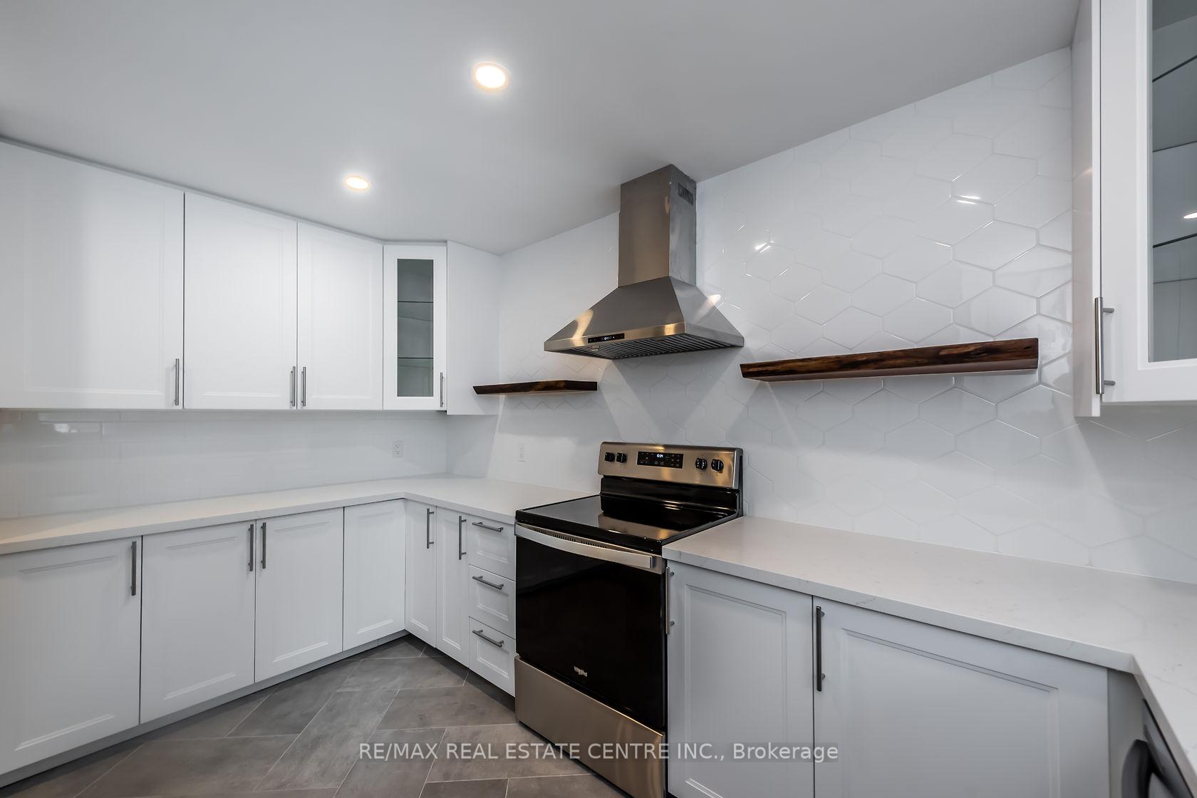 Photo 15 of Unit A, 75 Kimberly Drive, Hamilton, Rosedale — HOMEH