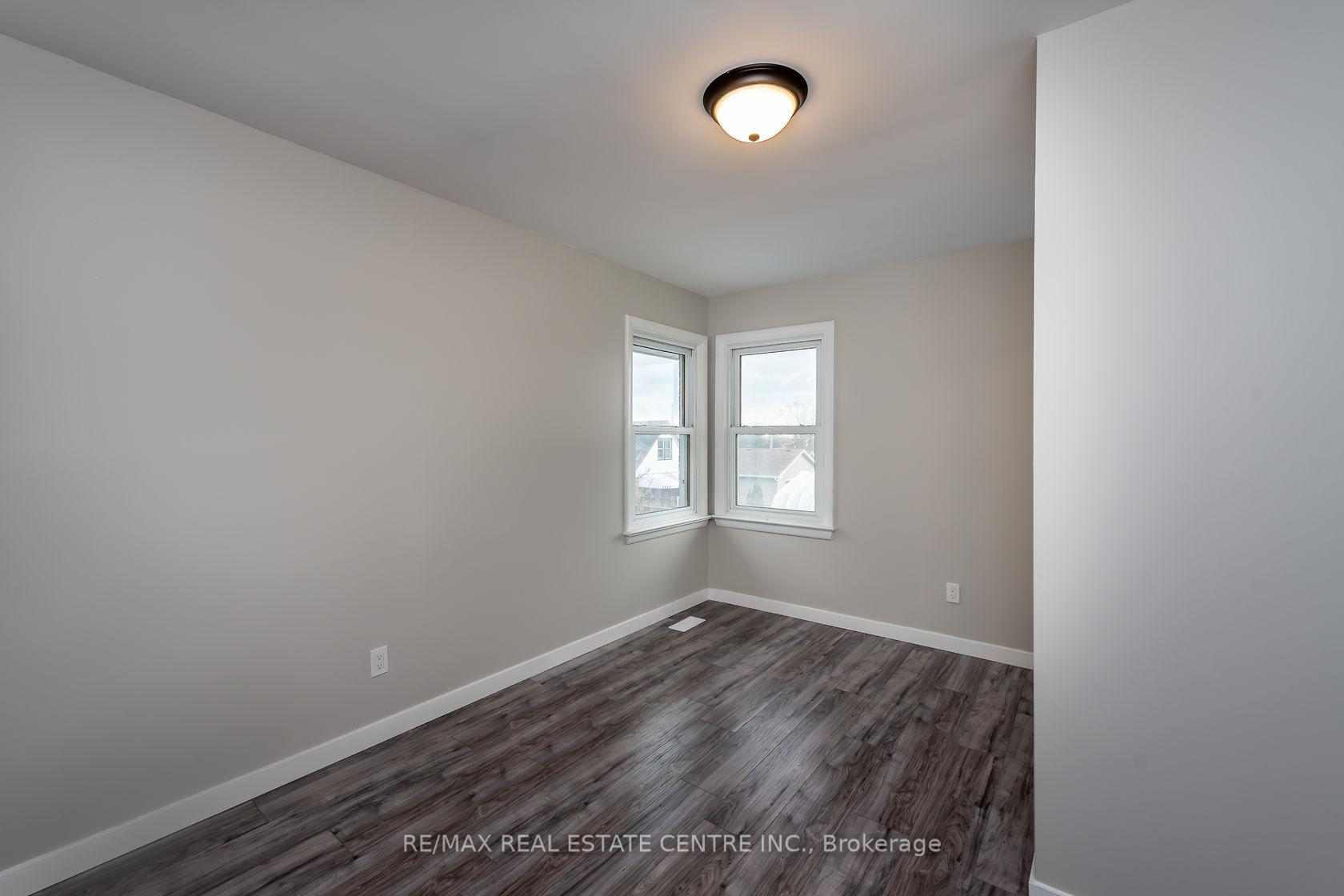 Photo 21 of Unit A, 75 Kimberly Drive, Hamilton, Rosedale — HOMEH