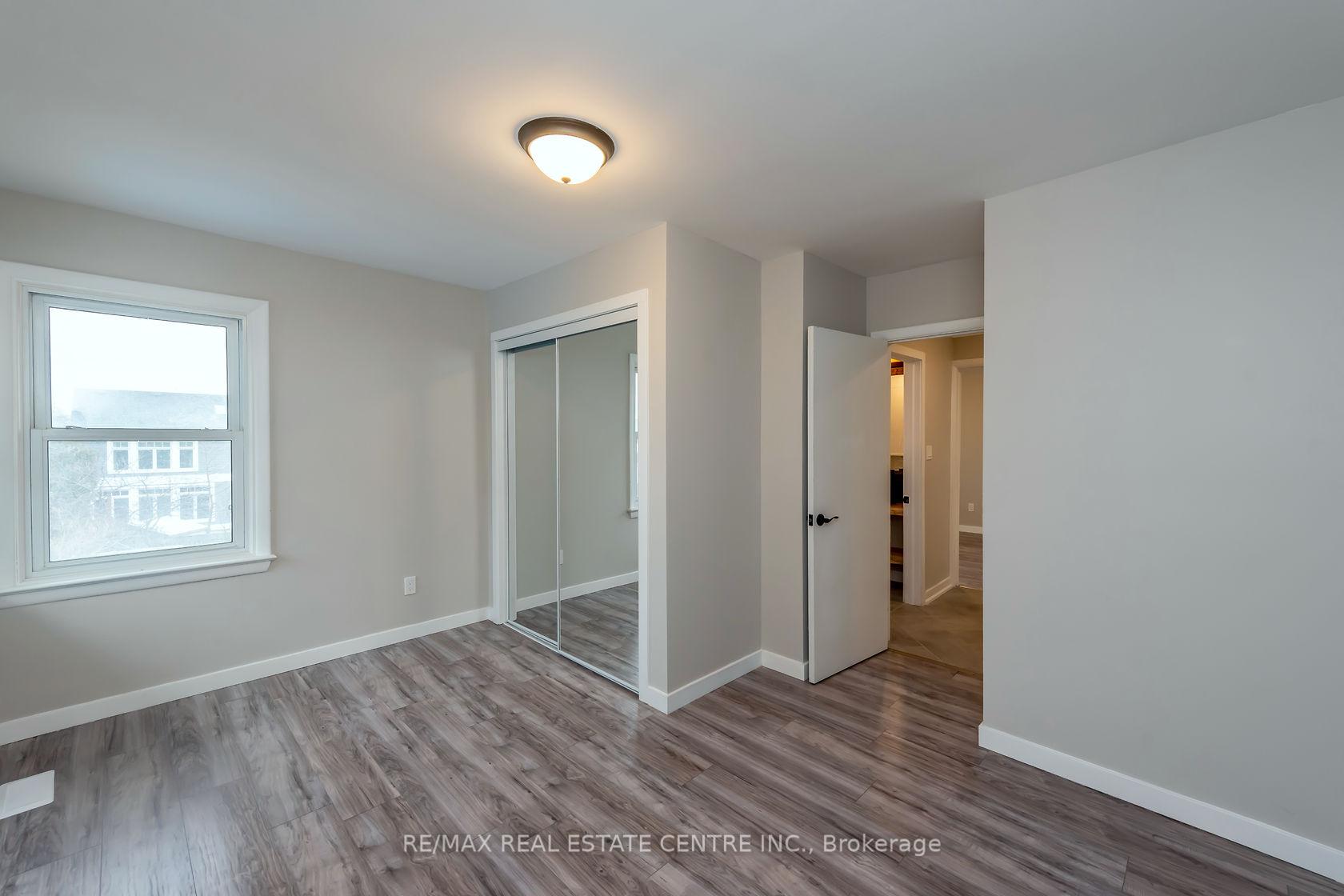 Photo 23 of Unit A, 75 Kimberly Drive, Hamilton, Rosedale — HOMEH