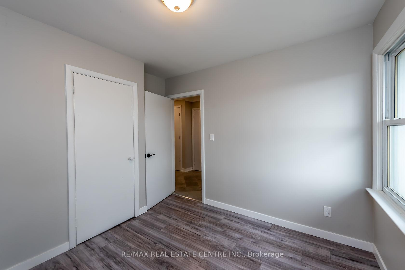 Photo 25 of Unit A, 75 Kimberly Drive, Hamilton, Rosedale — HOMEH