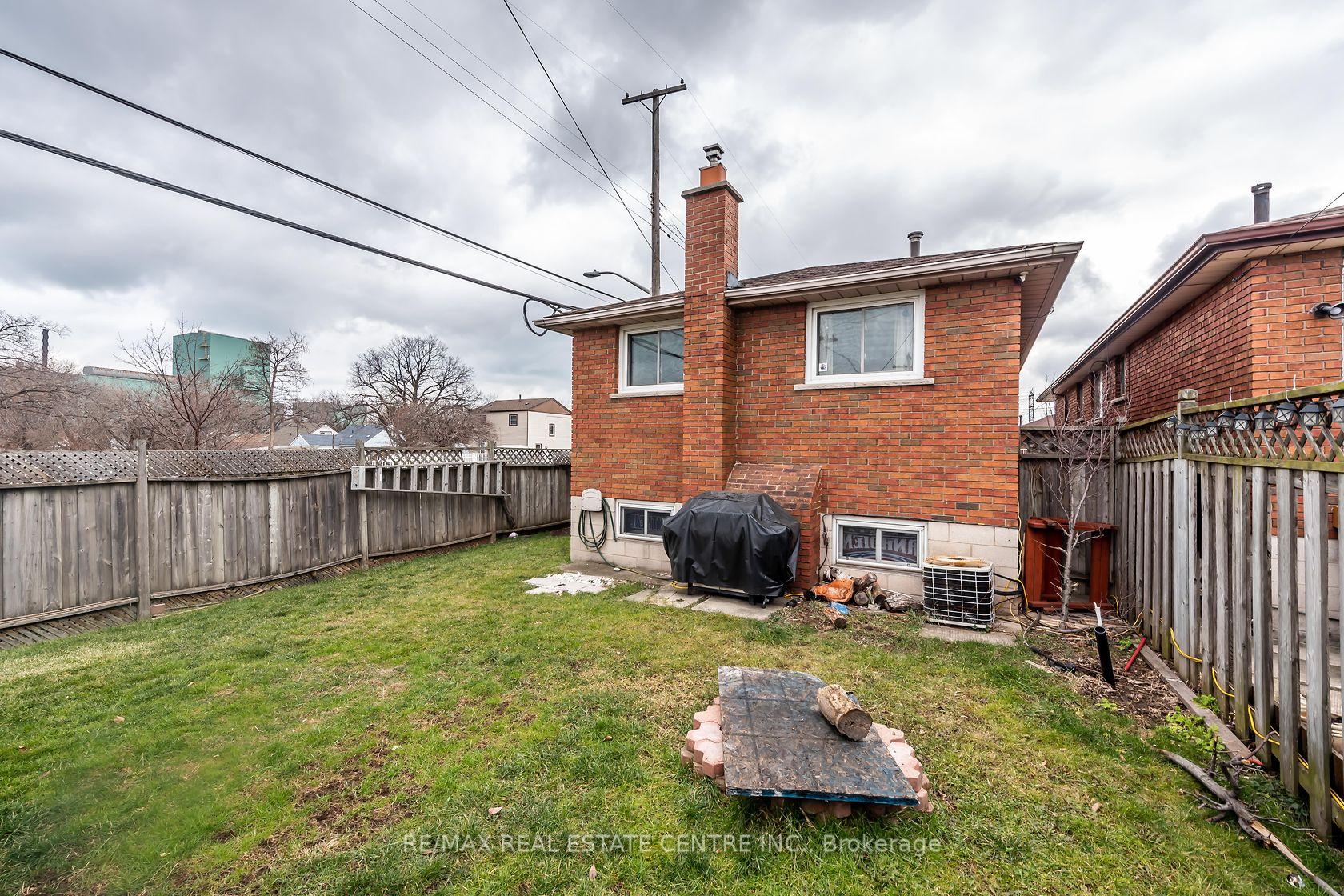 Photo 39 of Unit A, 75 Kimberly Drive, Hamilton, Rosedale — HOMEH