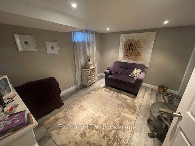 Photo 22 of 100 Harold Court, Lucan Biddulph, Lucan — HOMEH