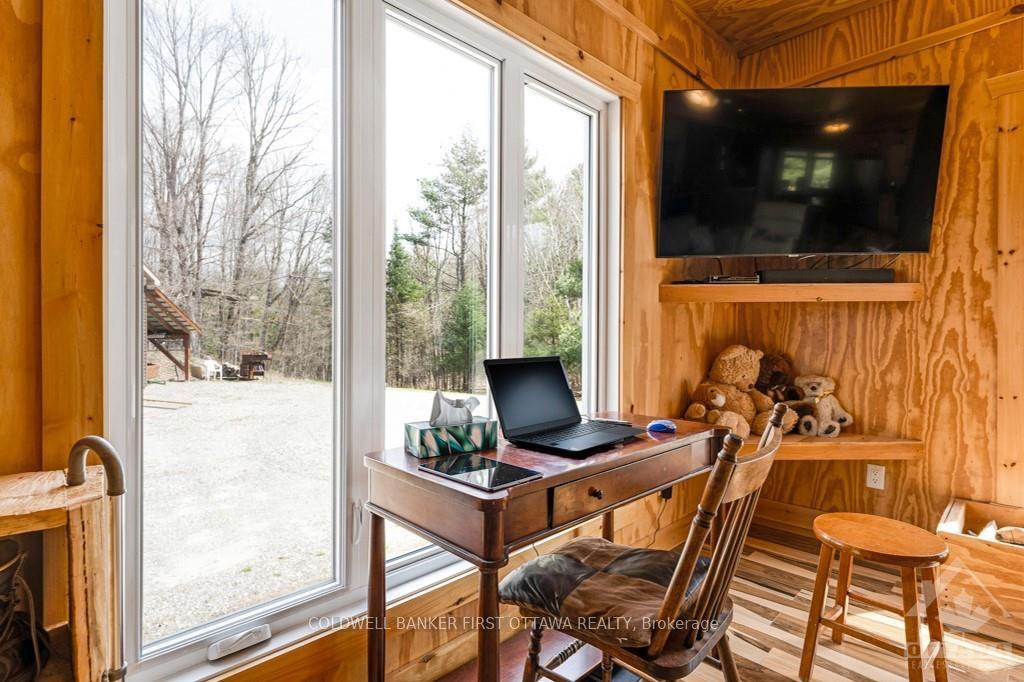 Photo 7 of 1044 Lavant Mill Road, Lanark Highlands, Lanark Highlands (Dalhousie) Twp — HOMEH