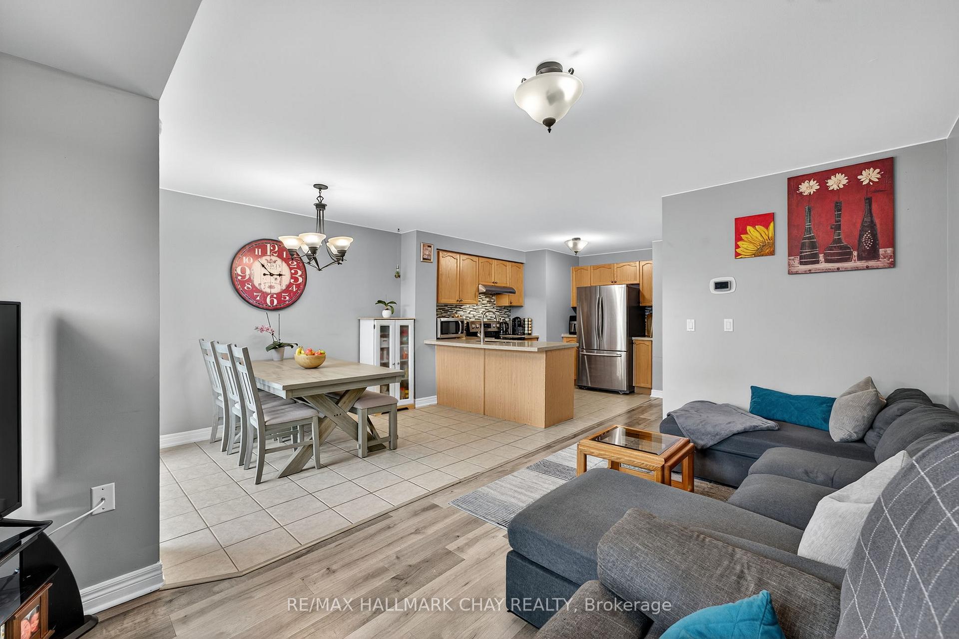 Photo 10 of 1182 Booth Avenue, Innisfil, Alcona — HOMEH