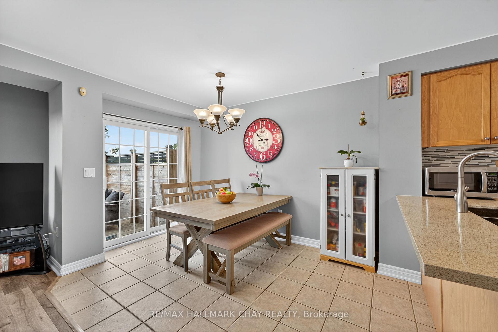 Photo 12 of 1182 Booth Avenue, Innisfil, Alcona — HOMEH