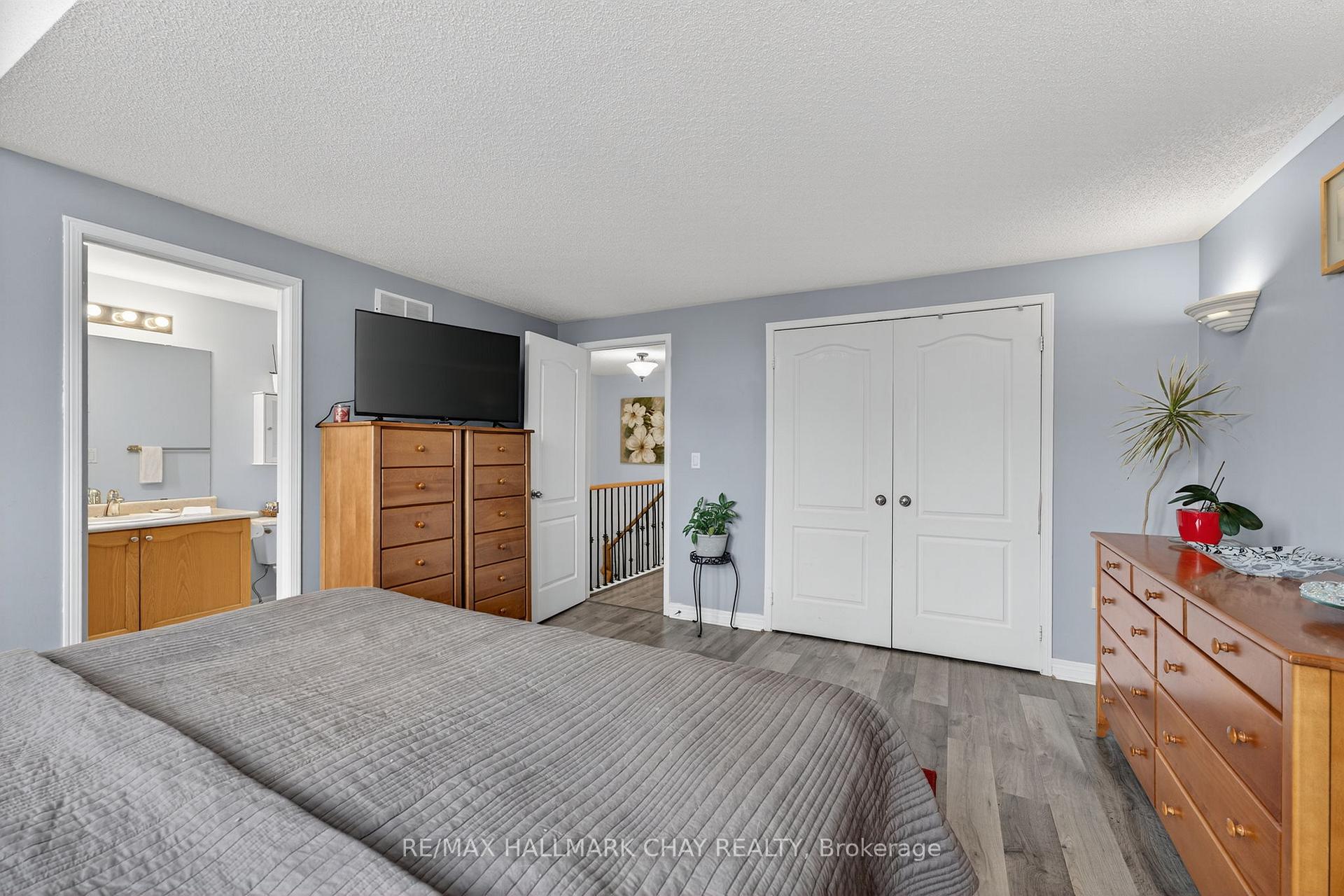 Photo 17 of 1182 Booth Avenue, Innisfil, Alcona — HOMEH