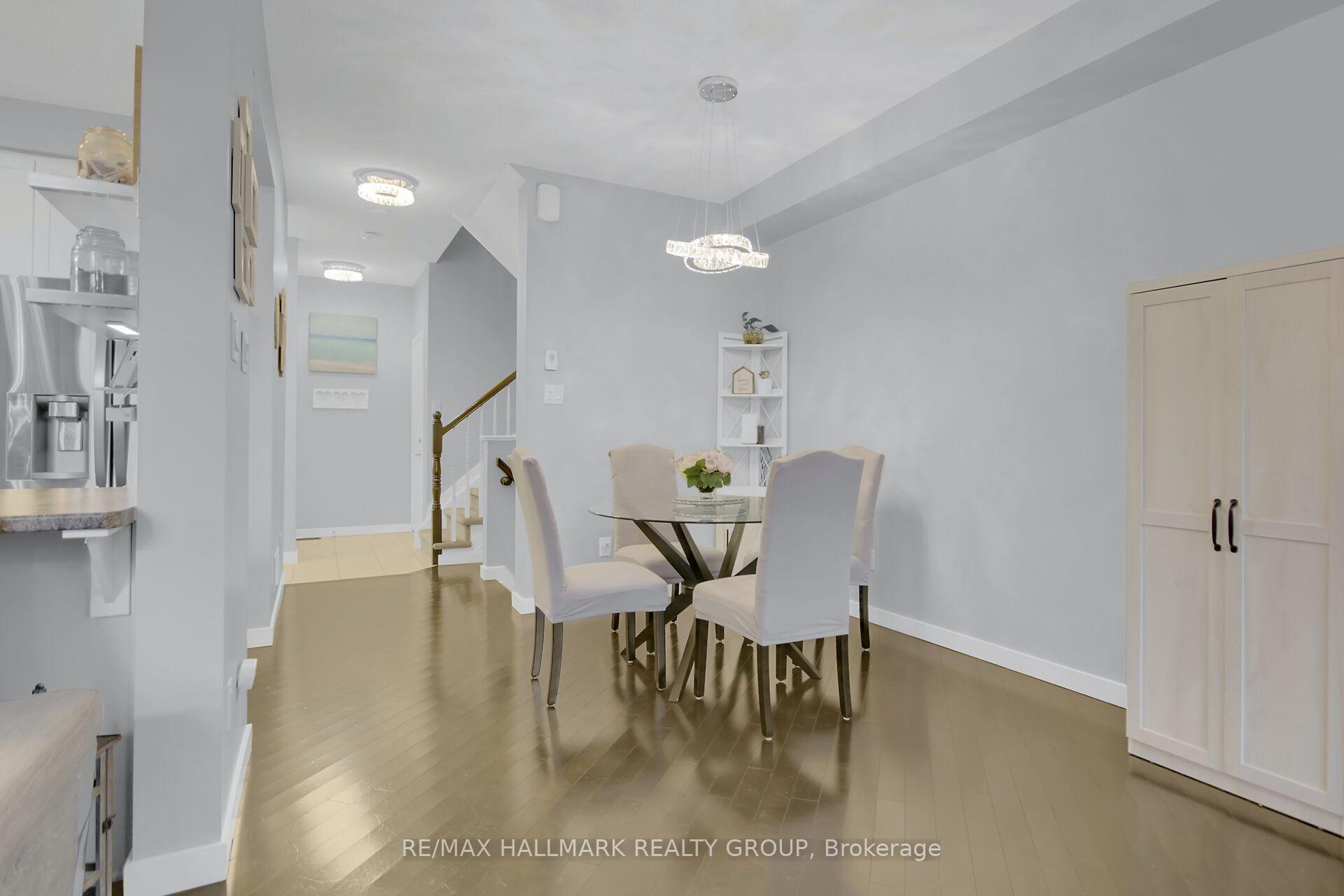 Photo 13 of 585 Barrick Hill Road, Ottawa, Kanata - Emerald Meadows/Trailwest — HOMEH