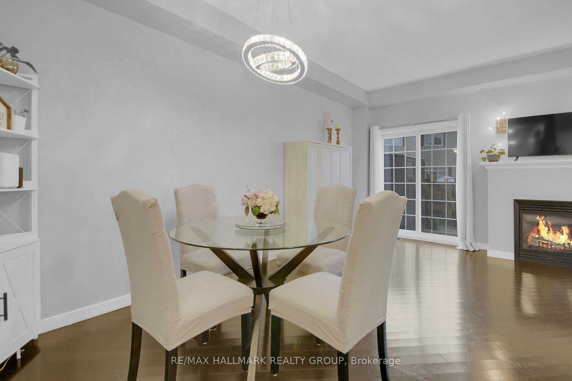 Photo 14 of 585 Barrick Hill Road, Ottawa, Kanata - Emerald Meadows/Trailwest — HOMEH