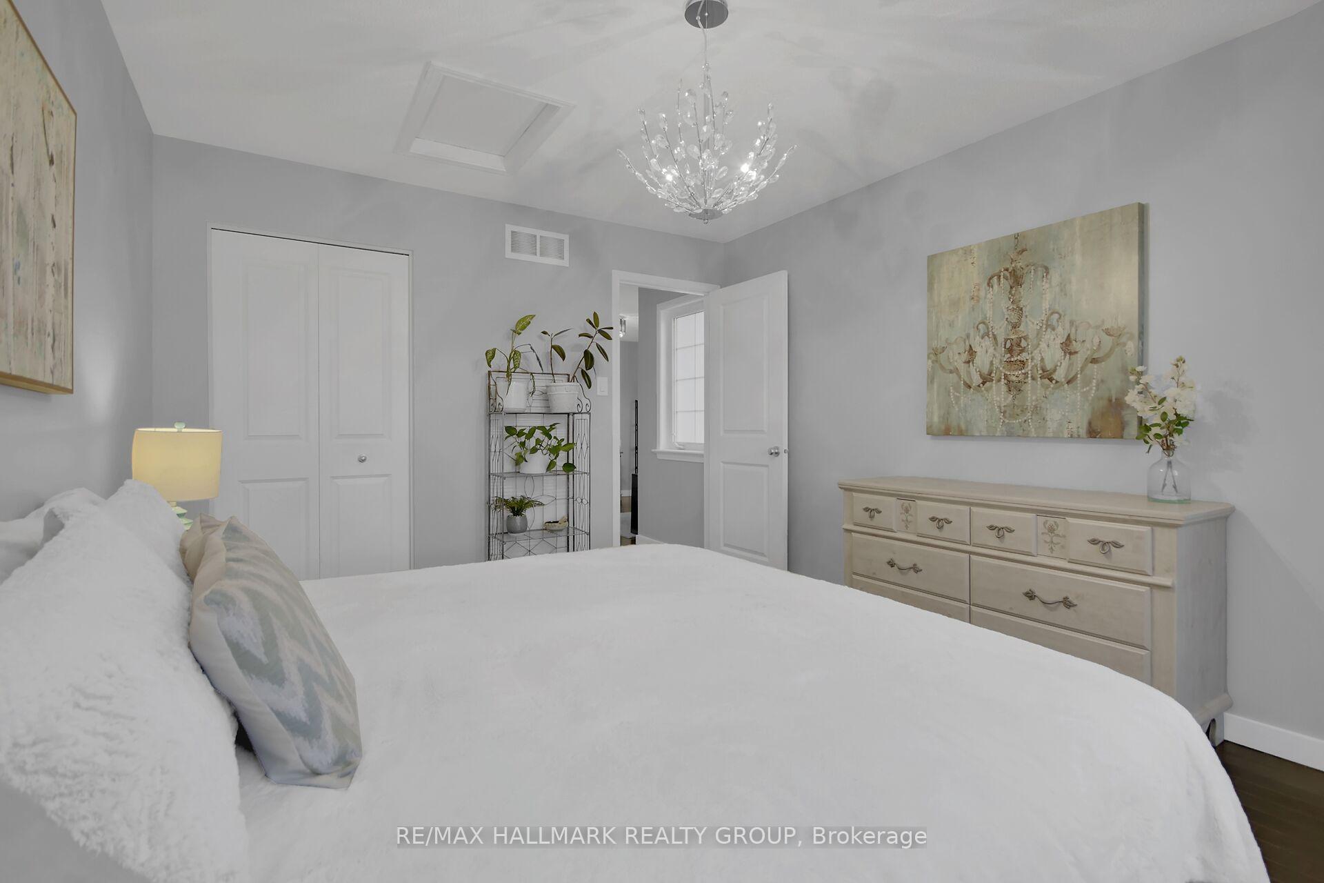 Photo 31 of 585 Barrick Hill Road, Ottawa, Kanata - Emerald Meadows/Trailwest — HOMEH